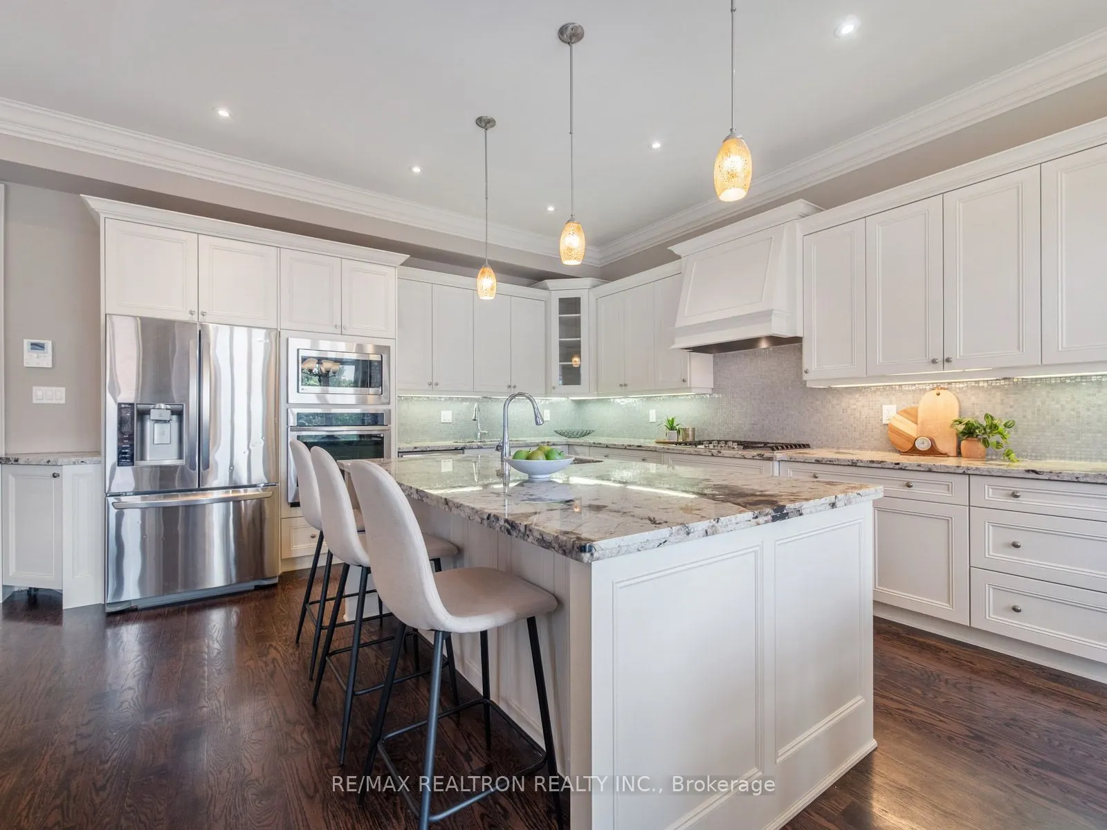 116 Faywood Boulevard