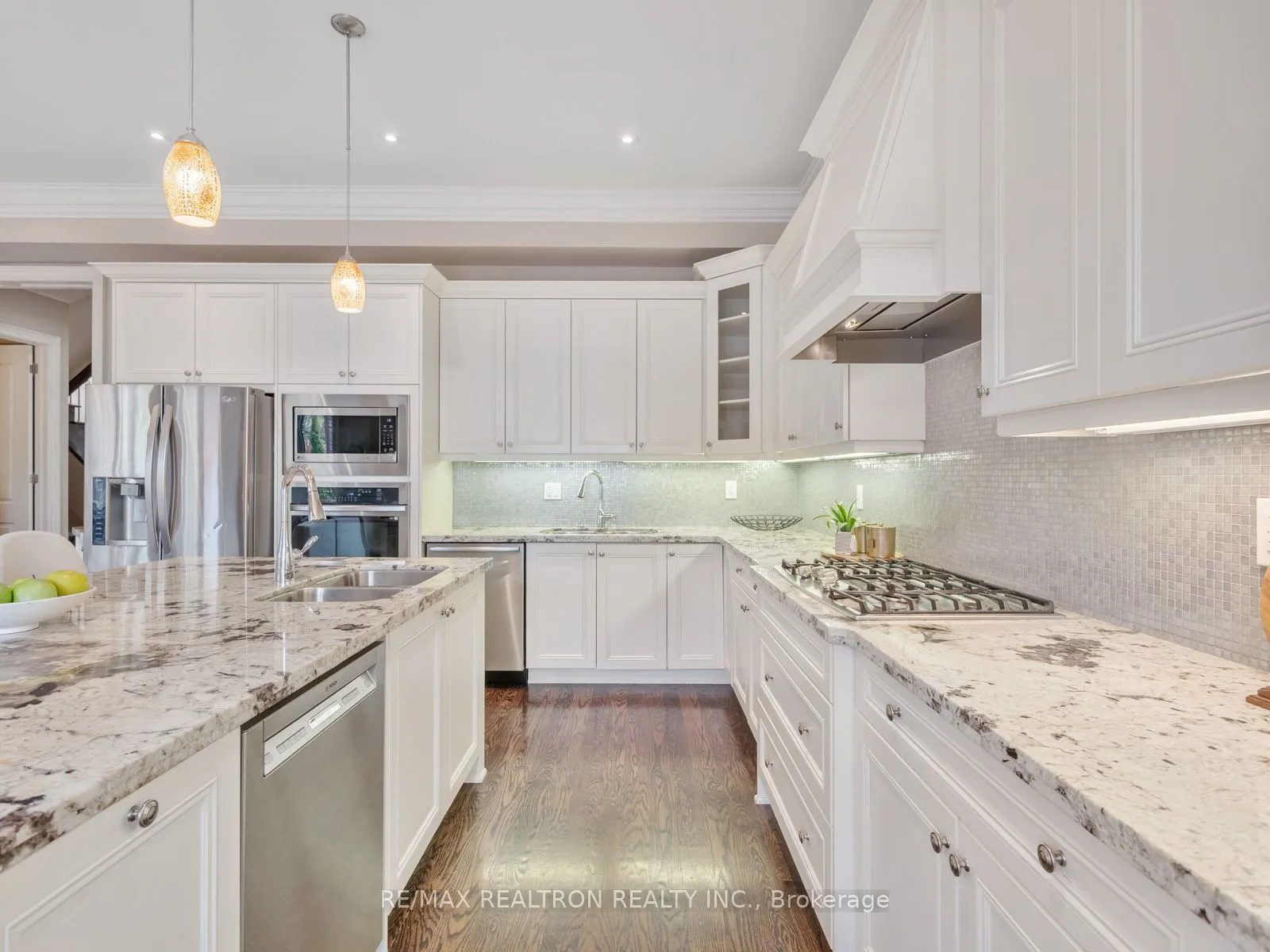 116 Faywood Boulevard