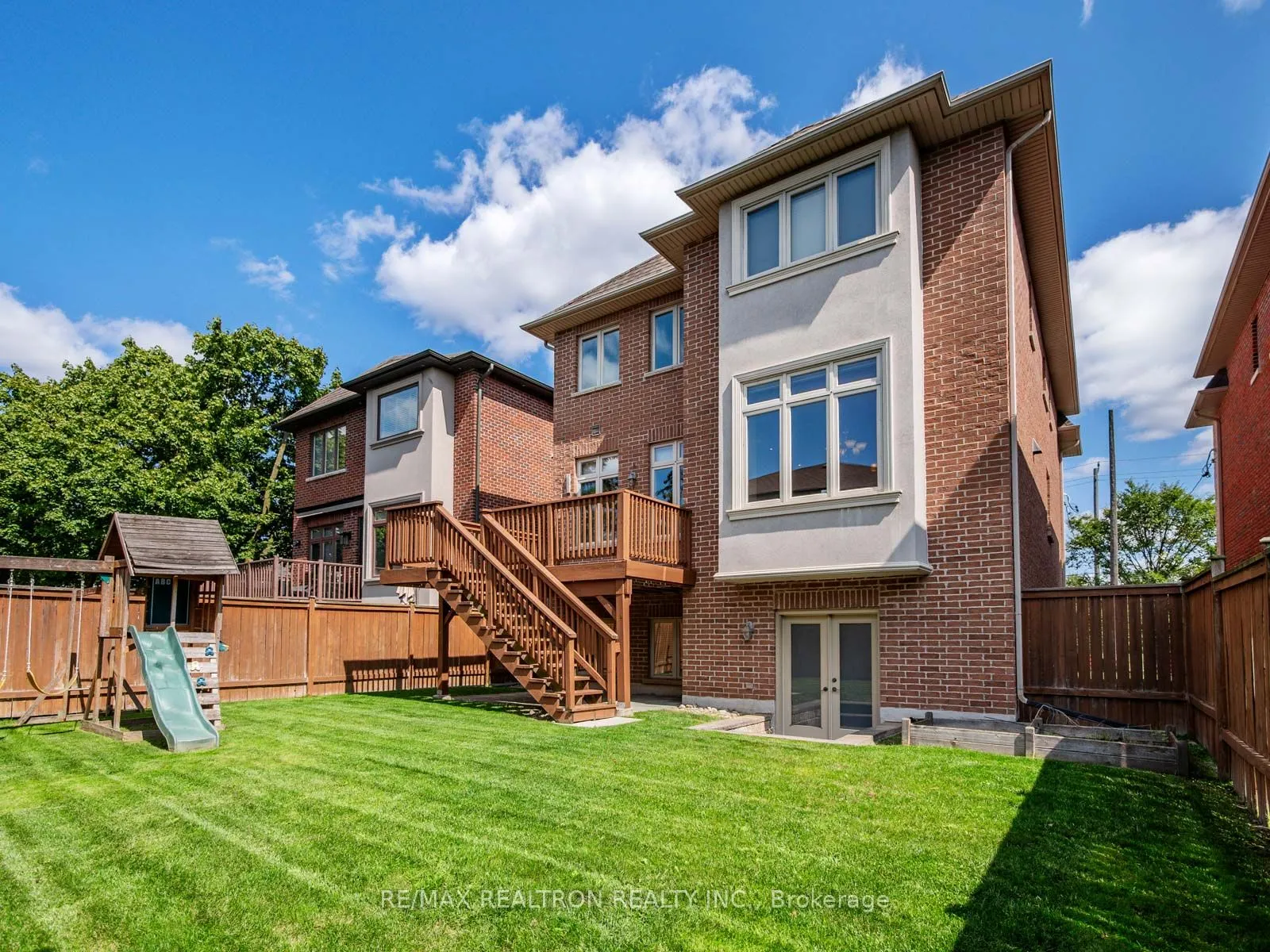 116 Faywood Boulevard