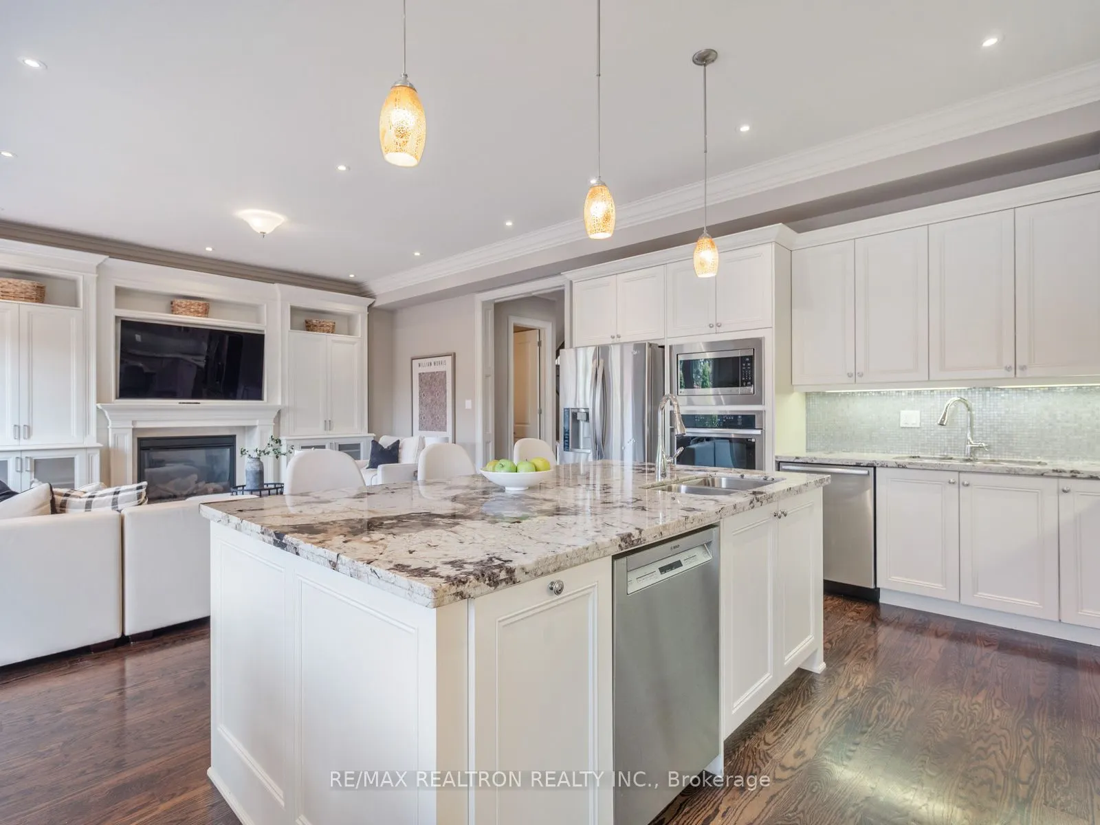 116 Faywood Boulevard