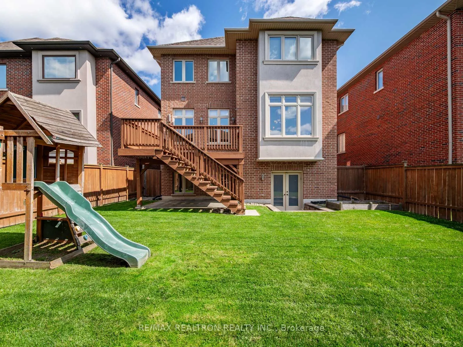 116 Faywood Boulevard