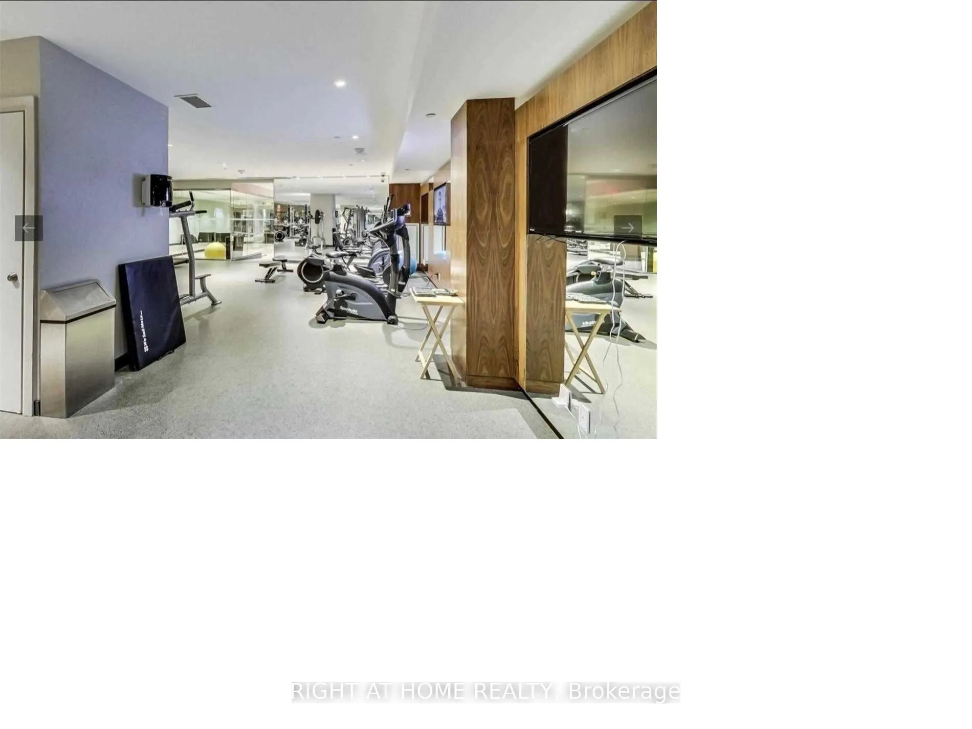 8 Mercer Street, #2711