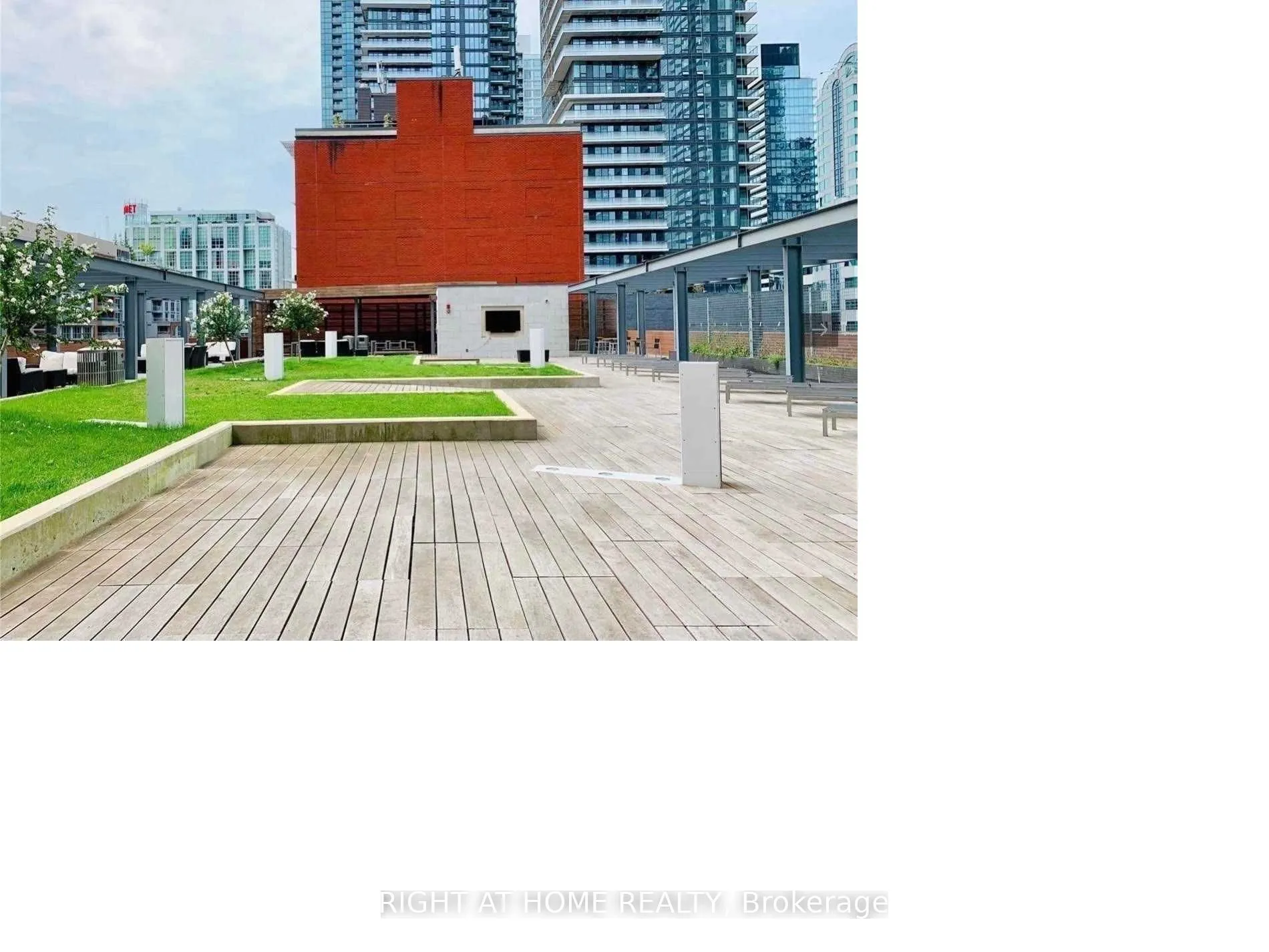 8 Mercer Street, #2711