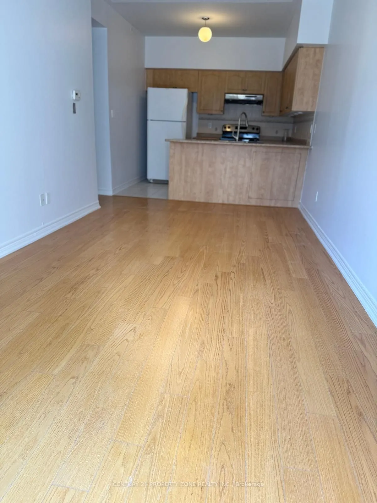 1496 Victoria Park Avenue, #238