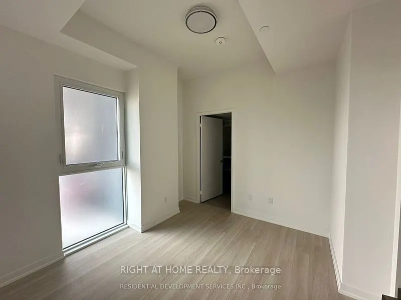 500 Wilson Avenue, #1112