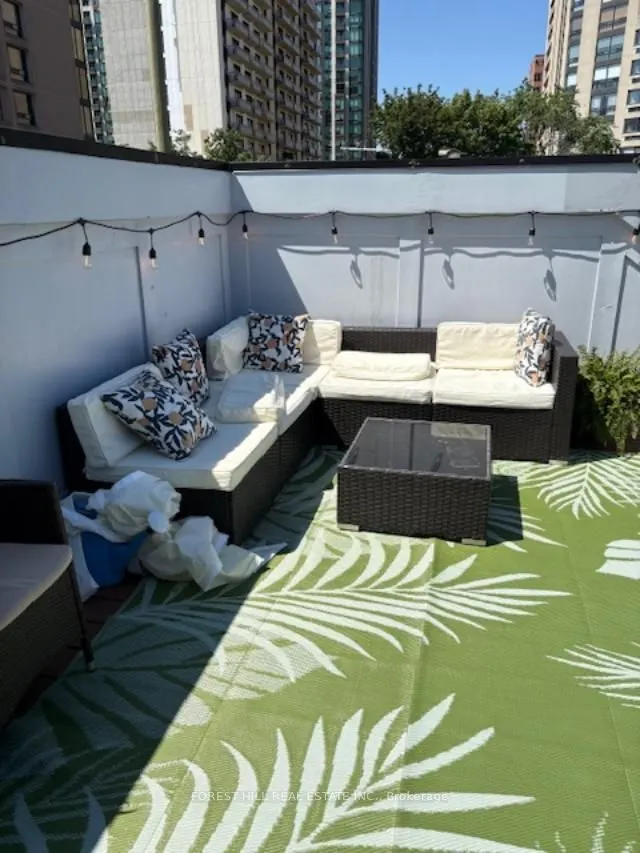 216 Heath Street, #4