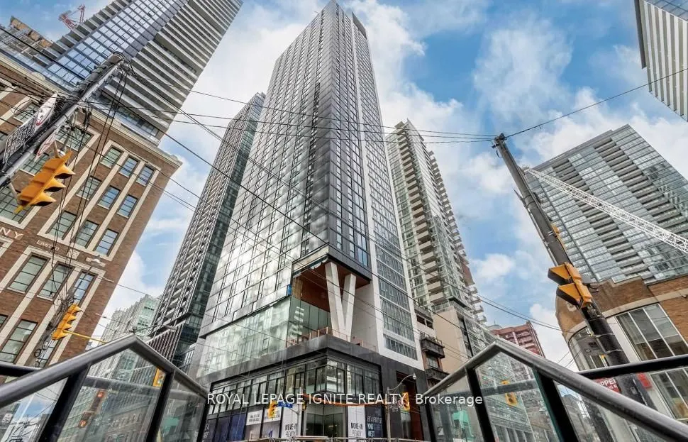 357 King Street W, #504
