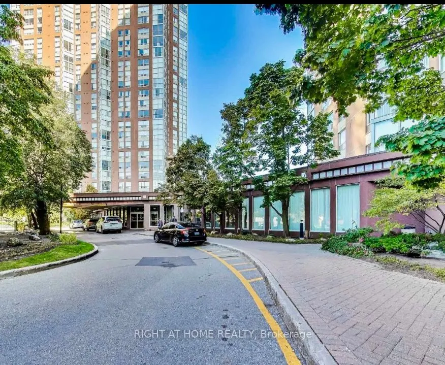 5 Concorde Place, #2910