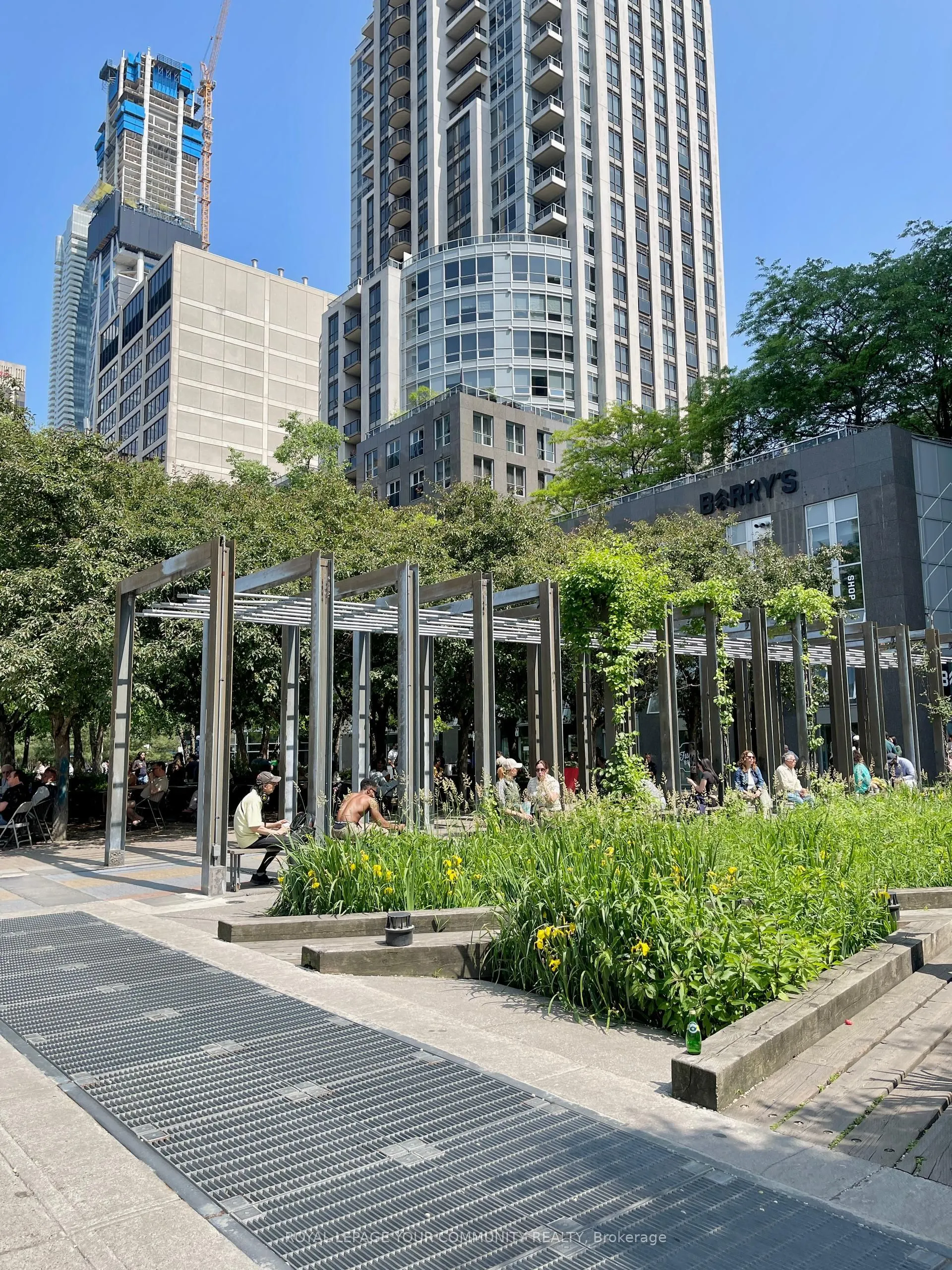 155 Yorkville Avenue, #719
