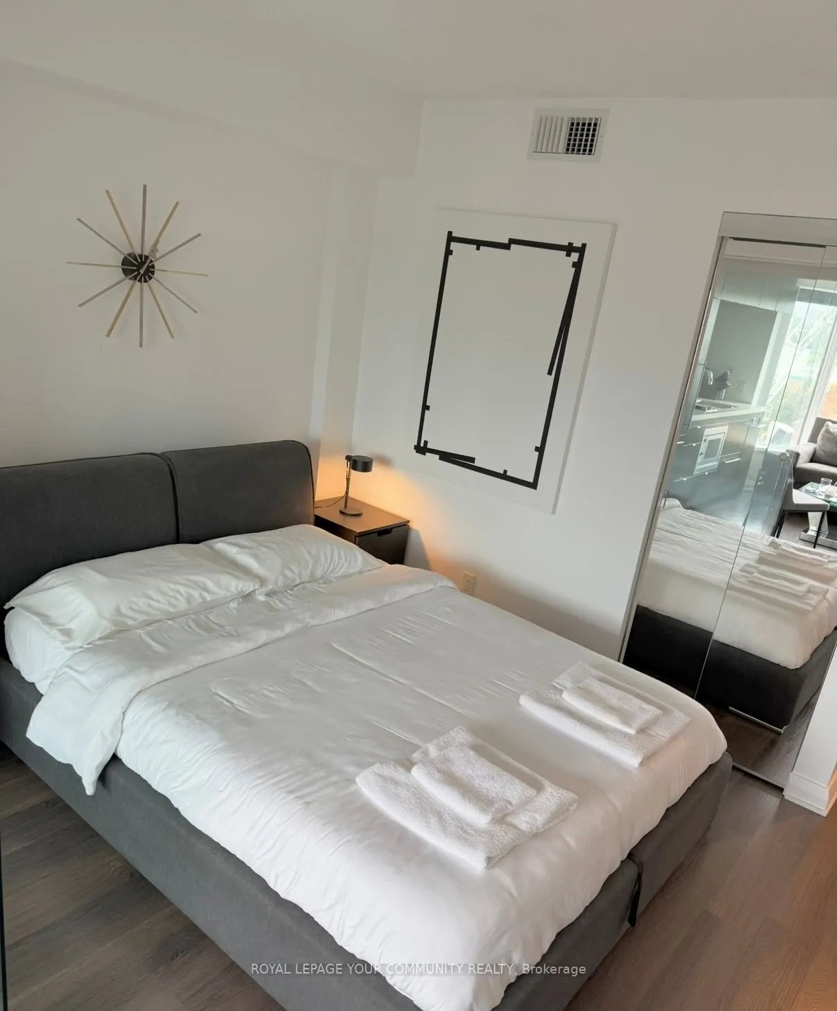 155 Yorkville Avenue, #719