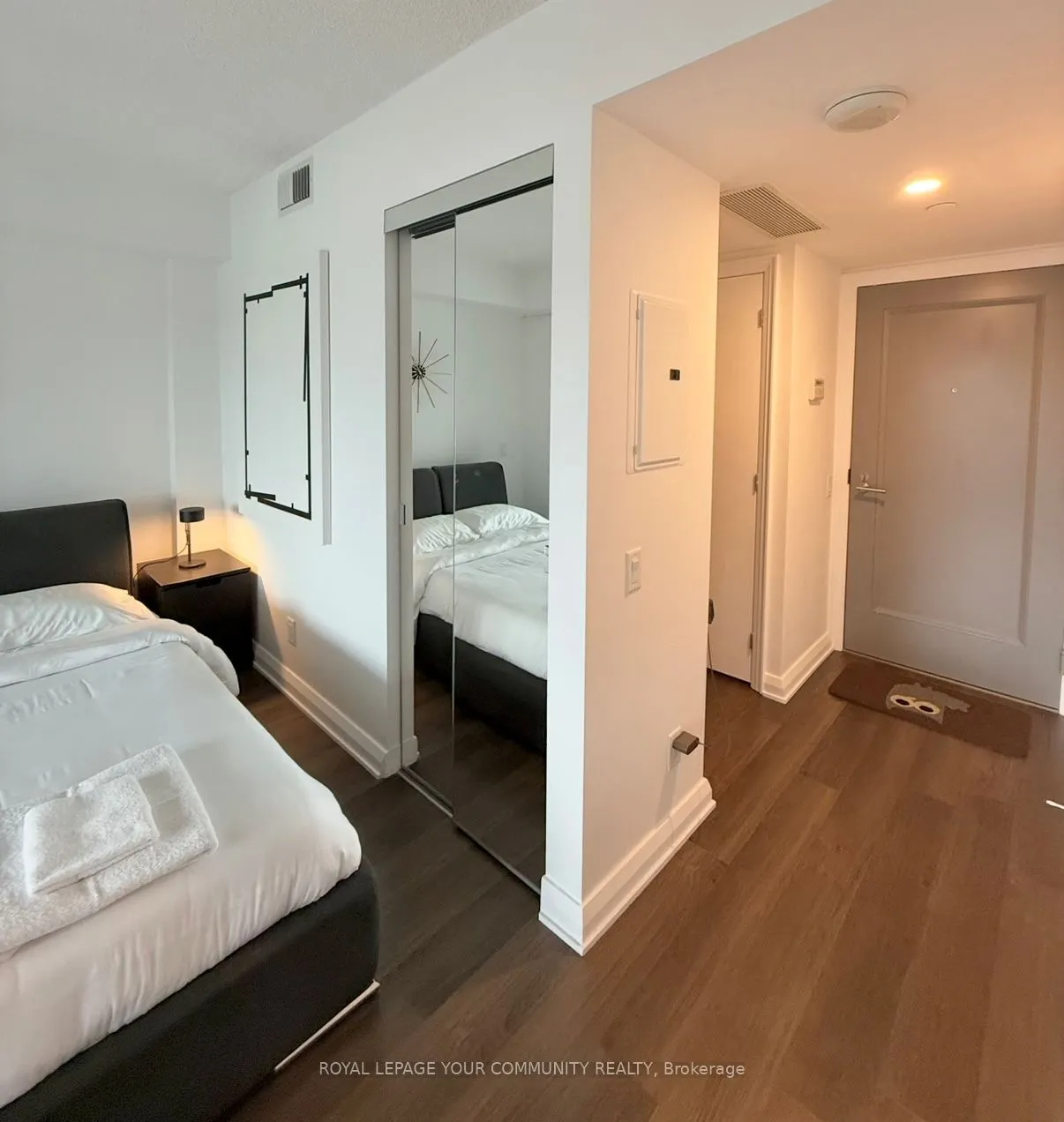 155 Yorkville Avenue, #719