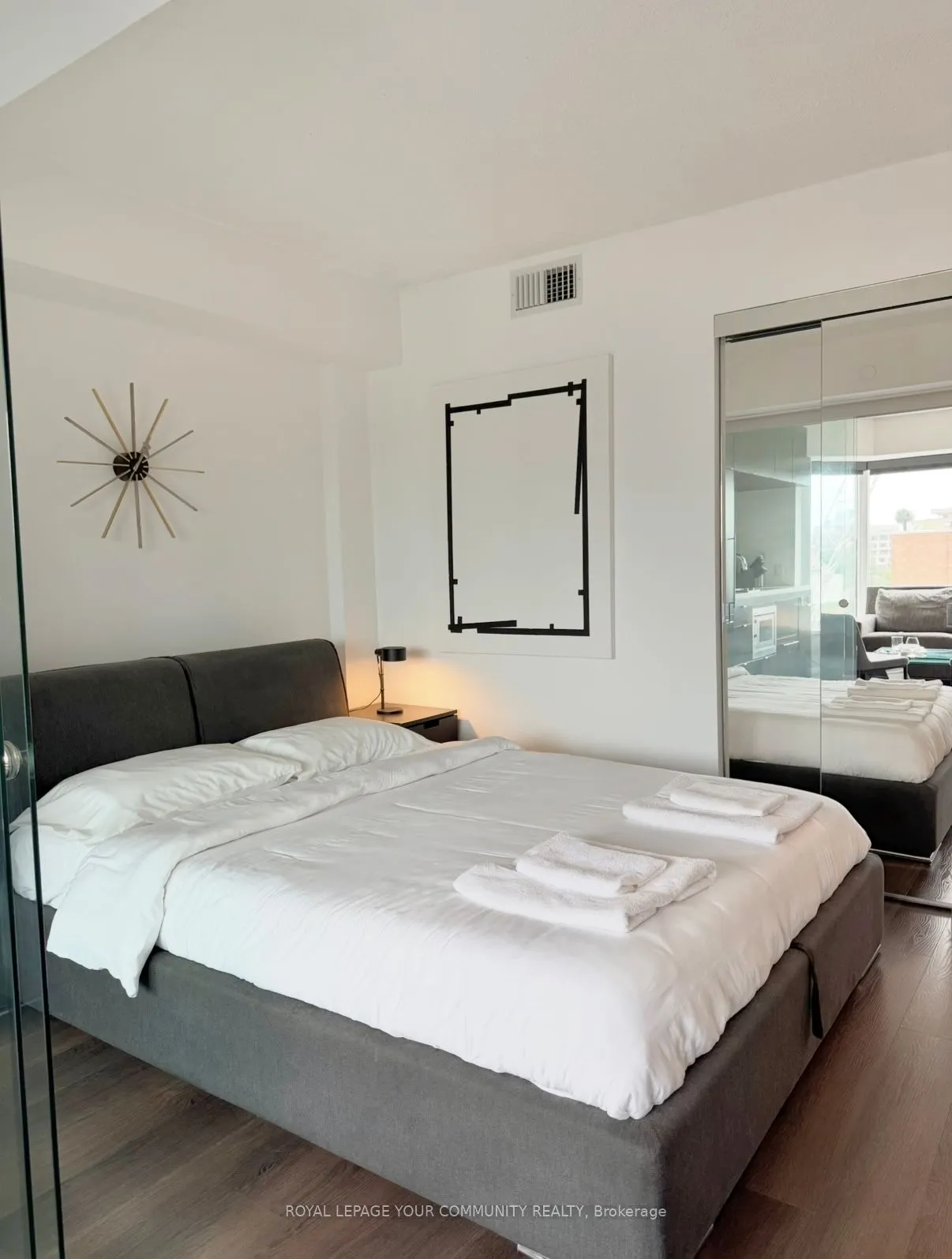 155 Yorkville Avenue, #719
