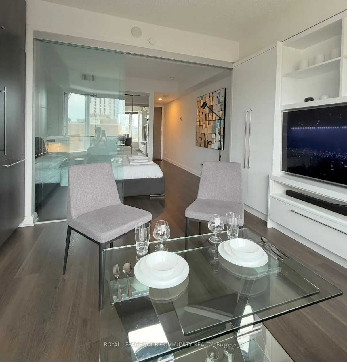 155 Yorkville Avenue, #719