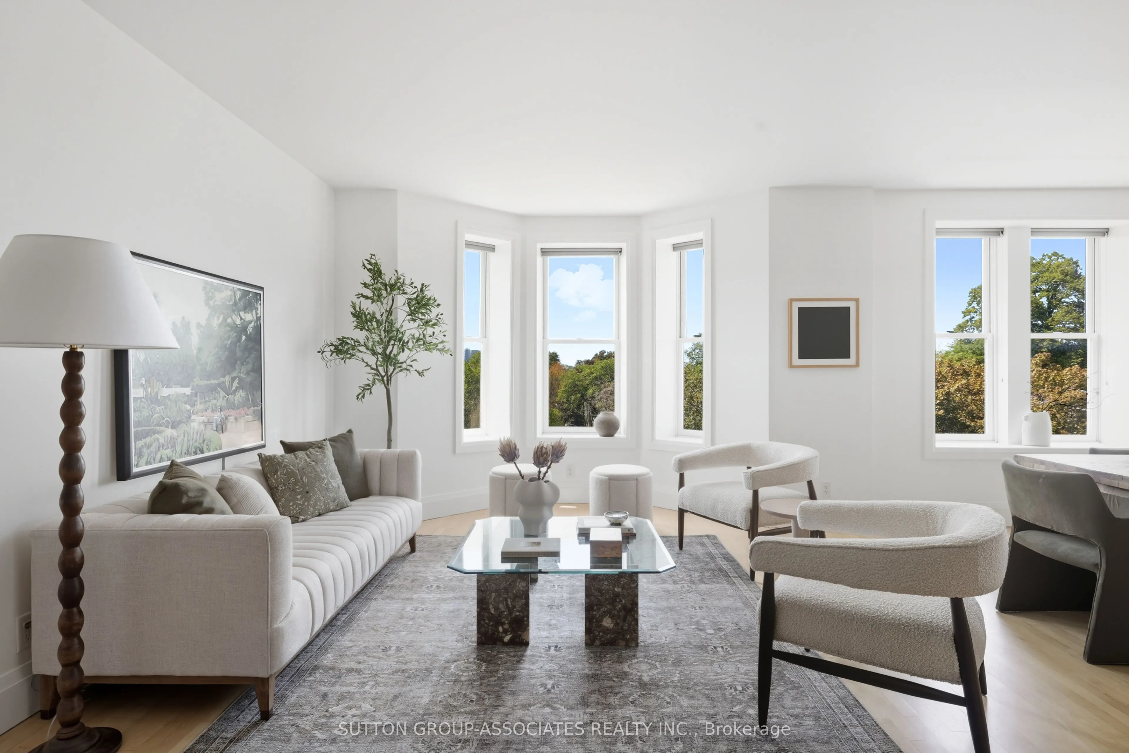 385 Brunswick Avenue, #408