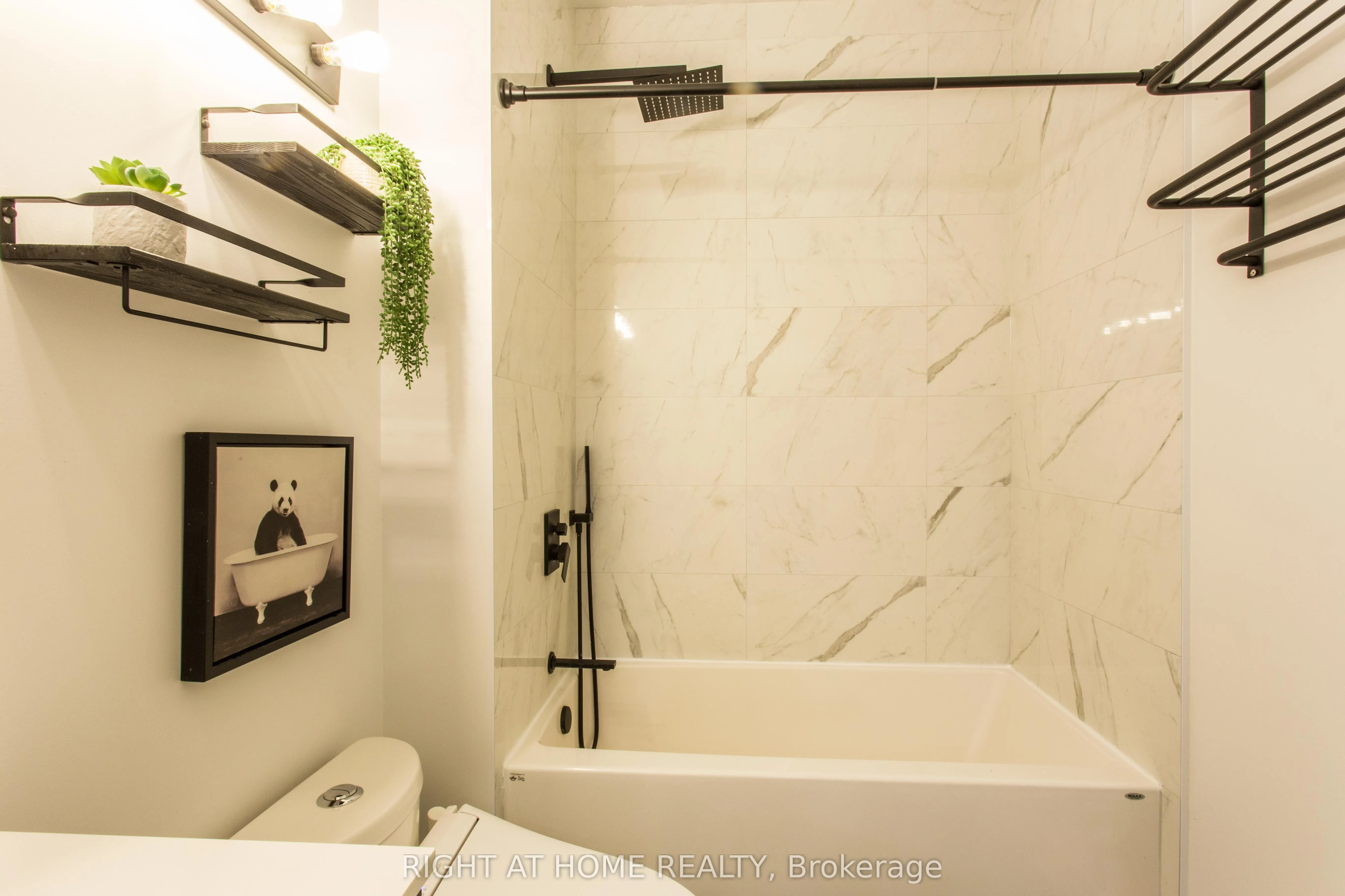 503 Beecroft Road, #106