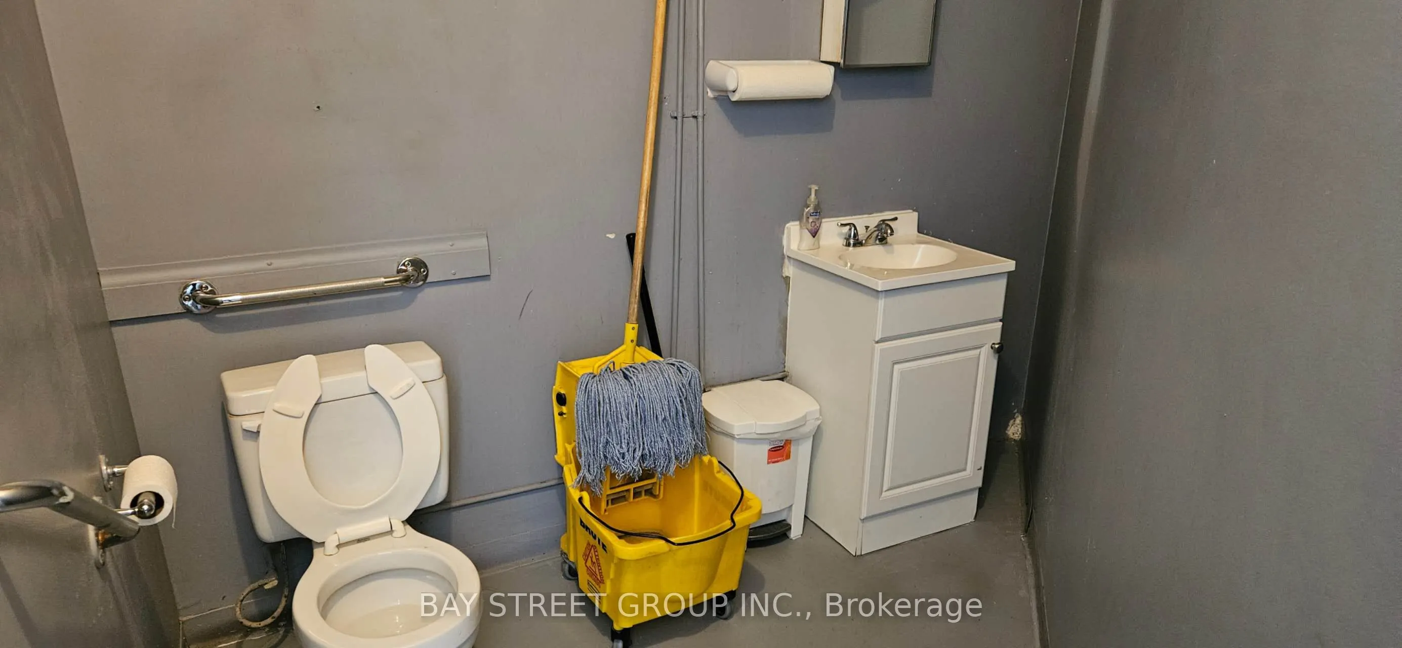 1448 Lawrence Avenue E, #2