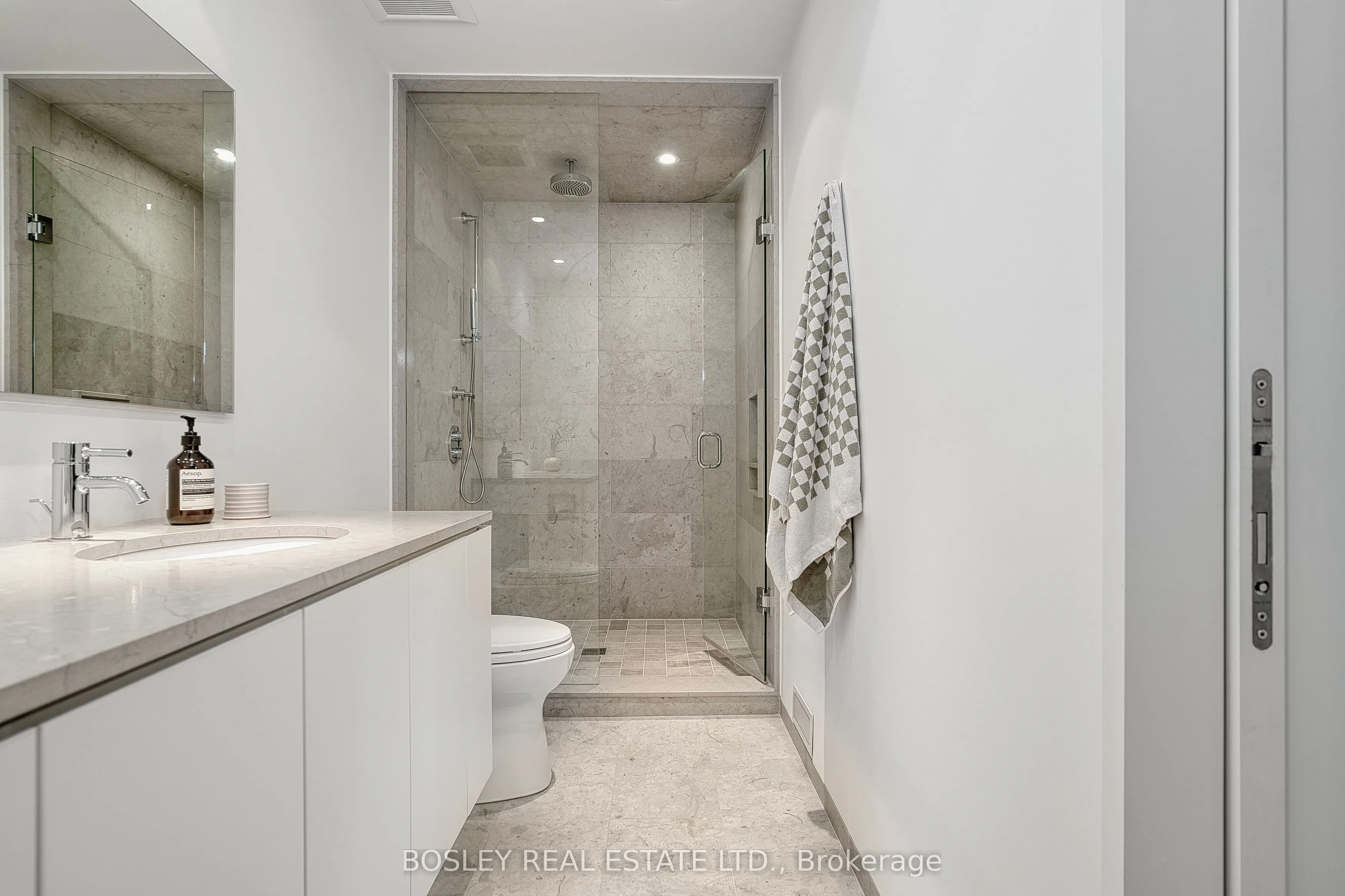 5 Edgecombe Avenue