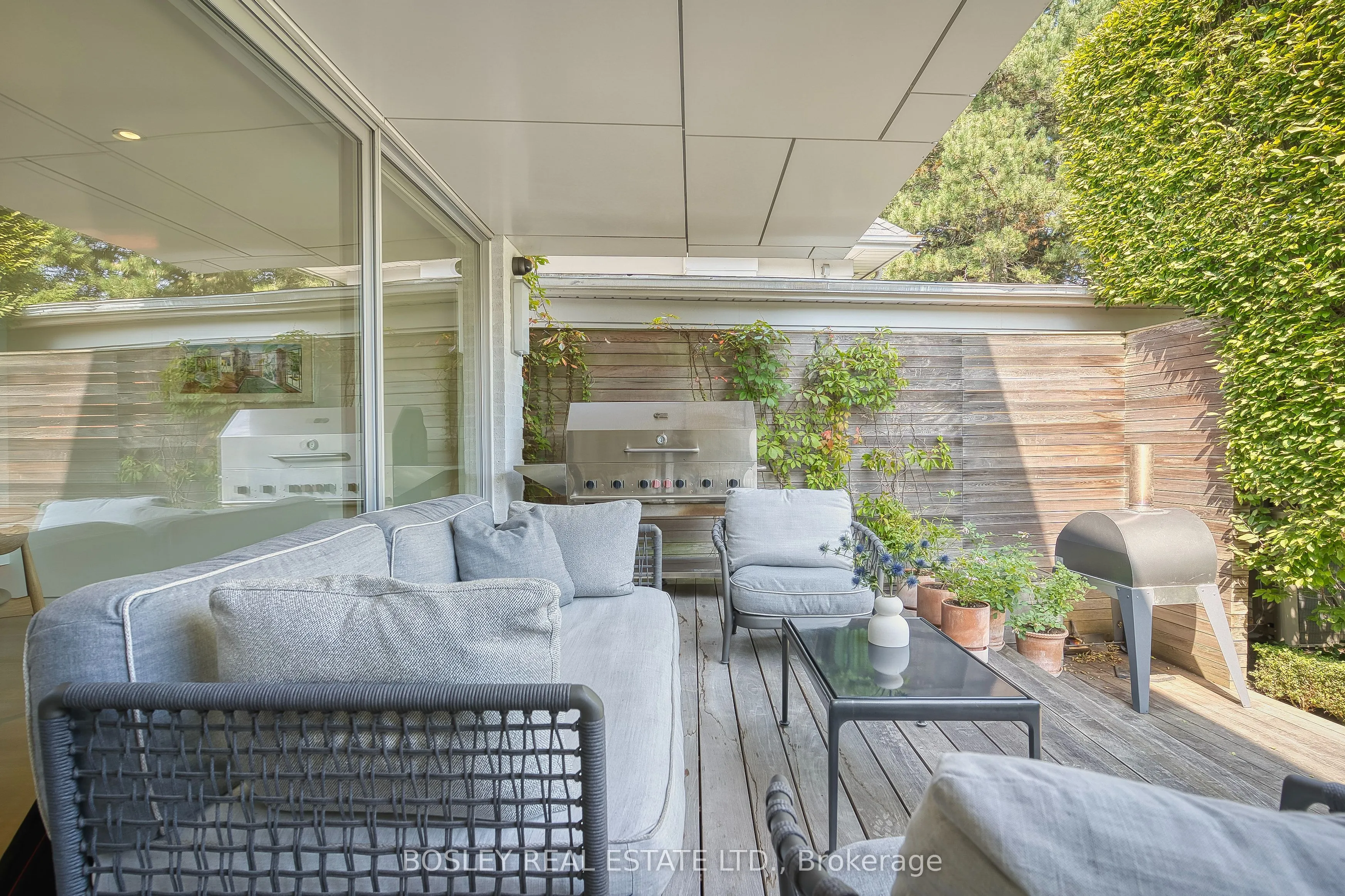 5 Edgecombe Avenue
