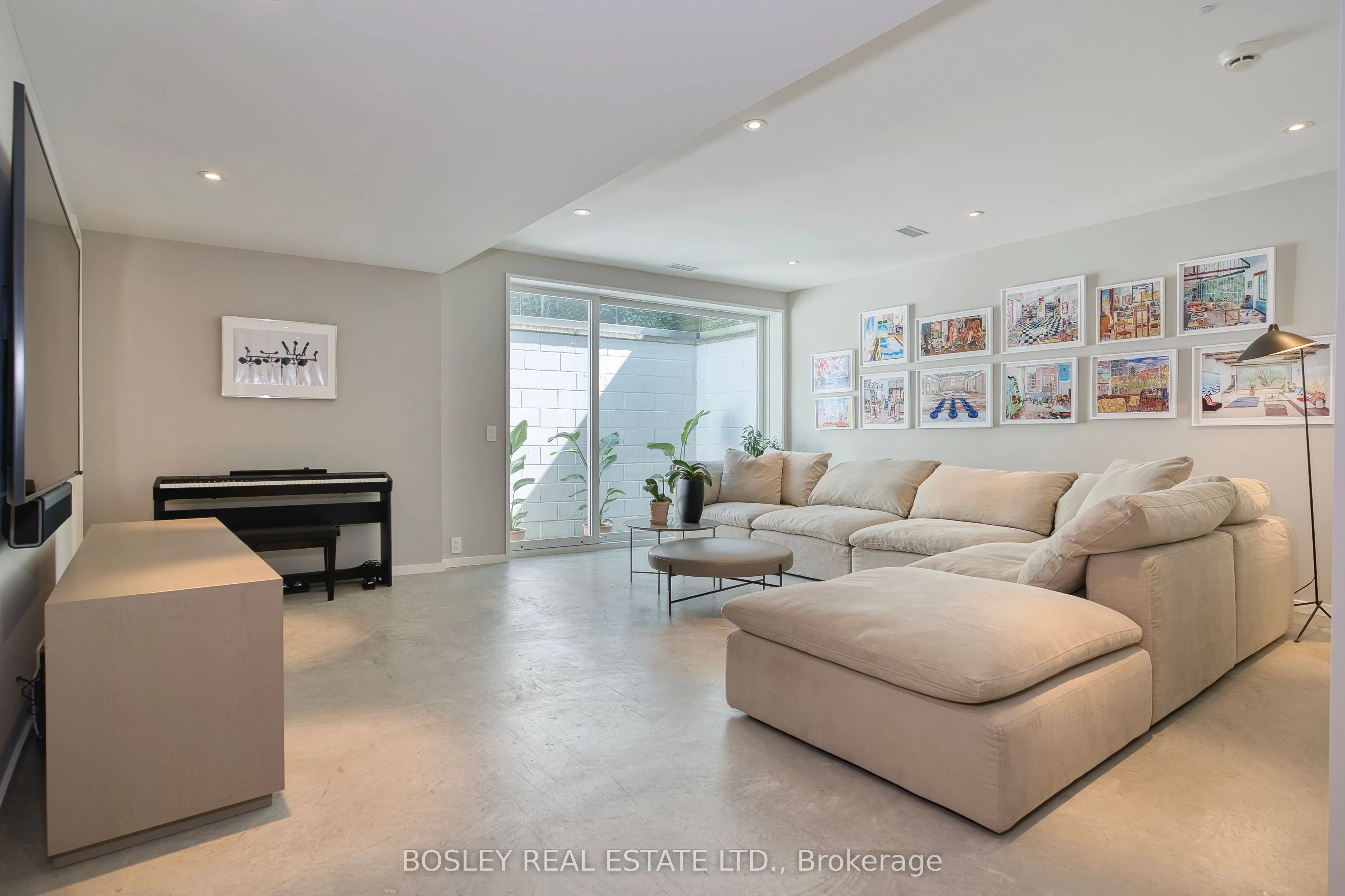5 Edgecombe Avenue
