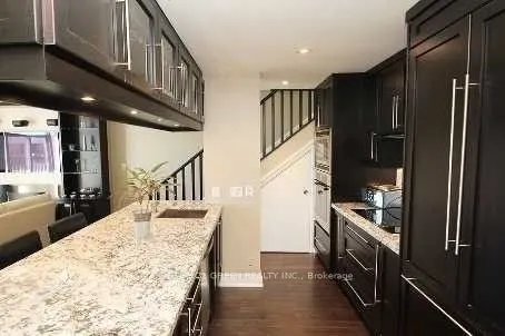 28 Stadium Road, #137