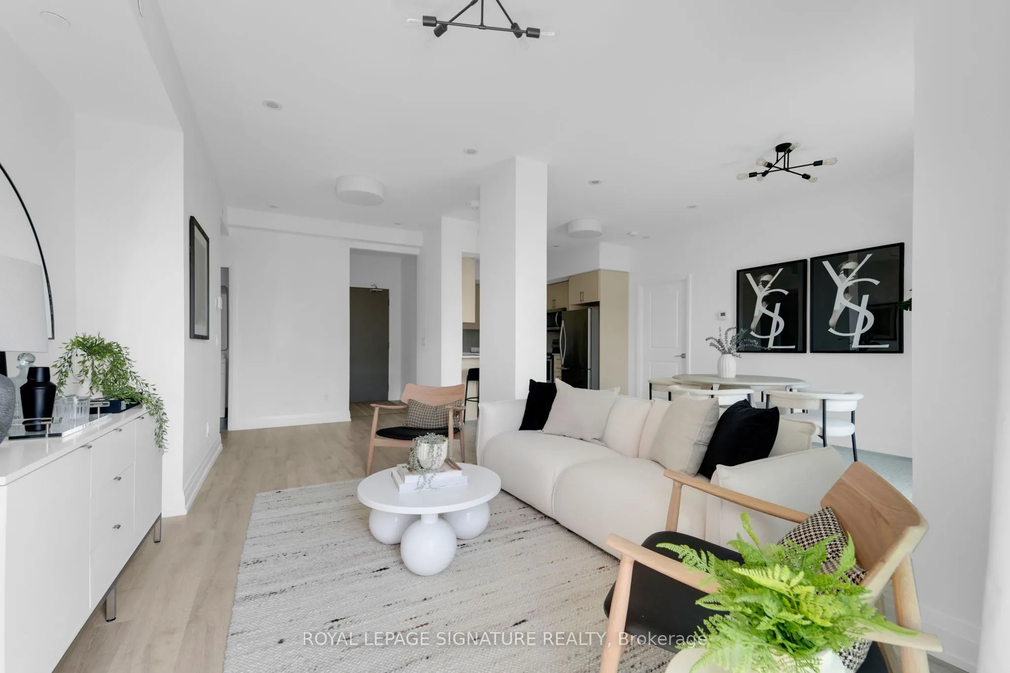 591 Sheppard Avenue E, #910