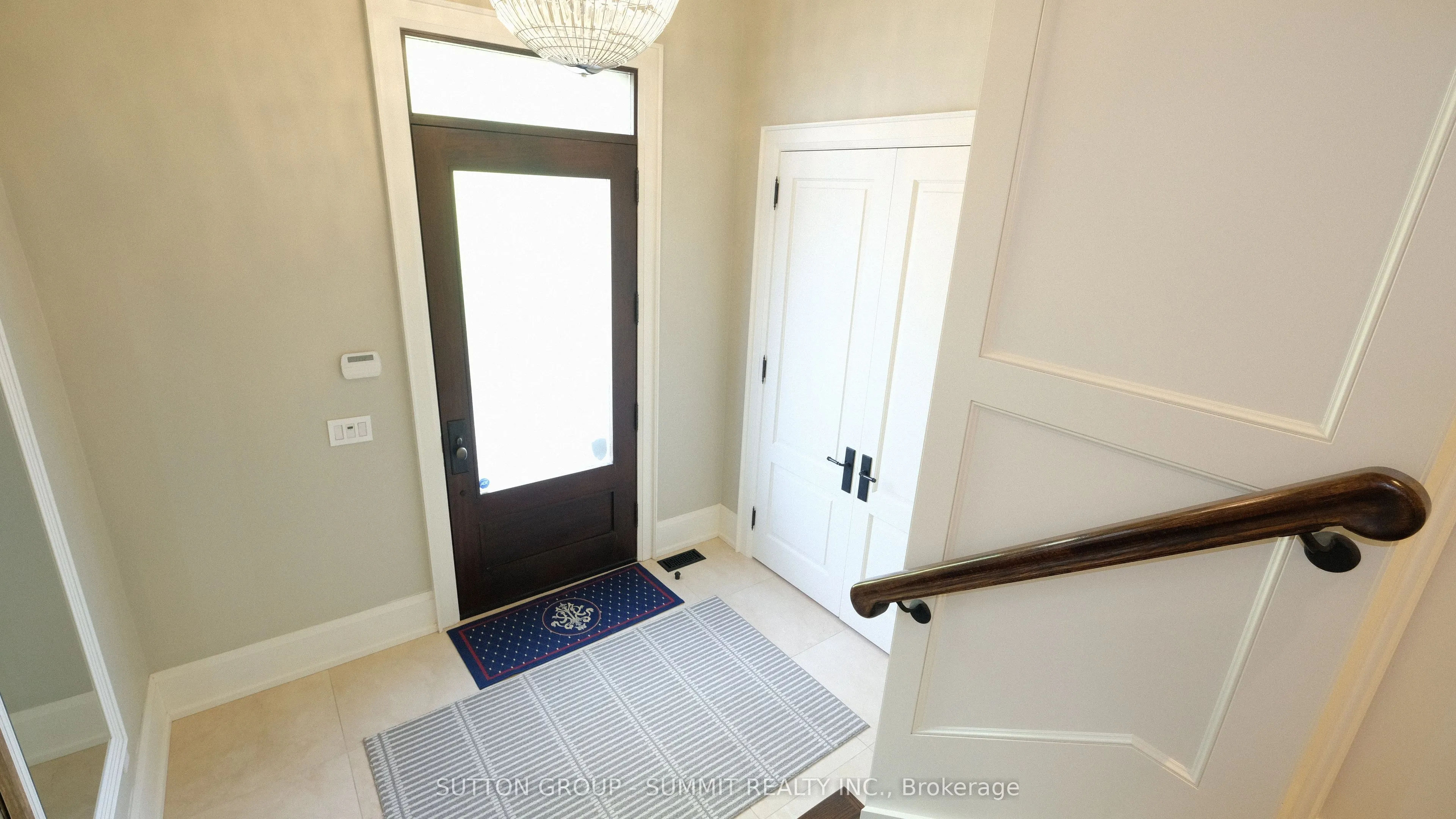 533 Cranbrooke Avenue