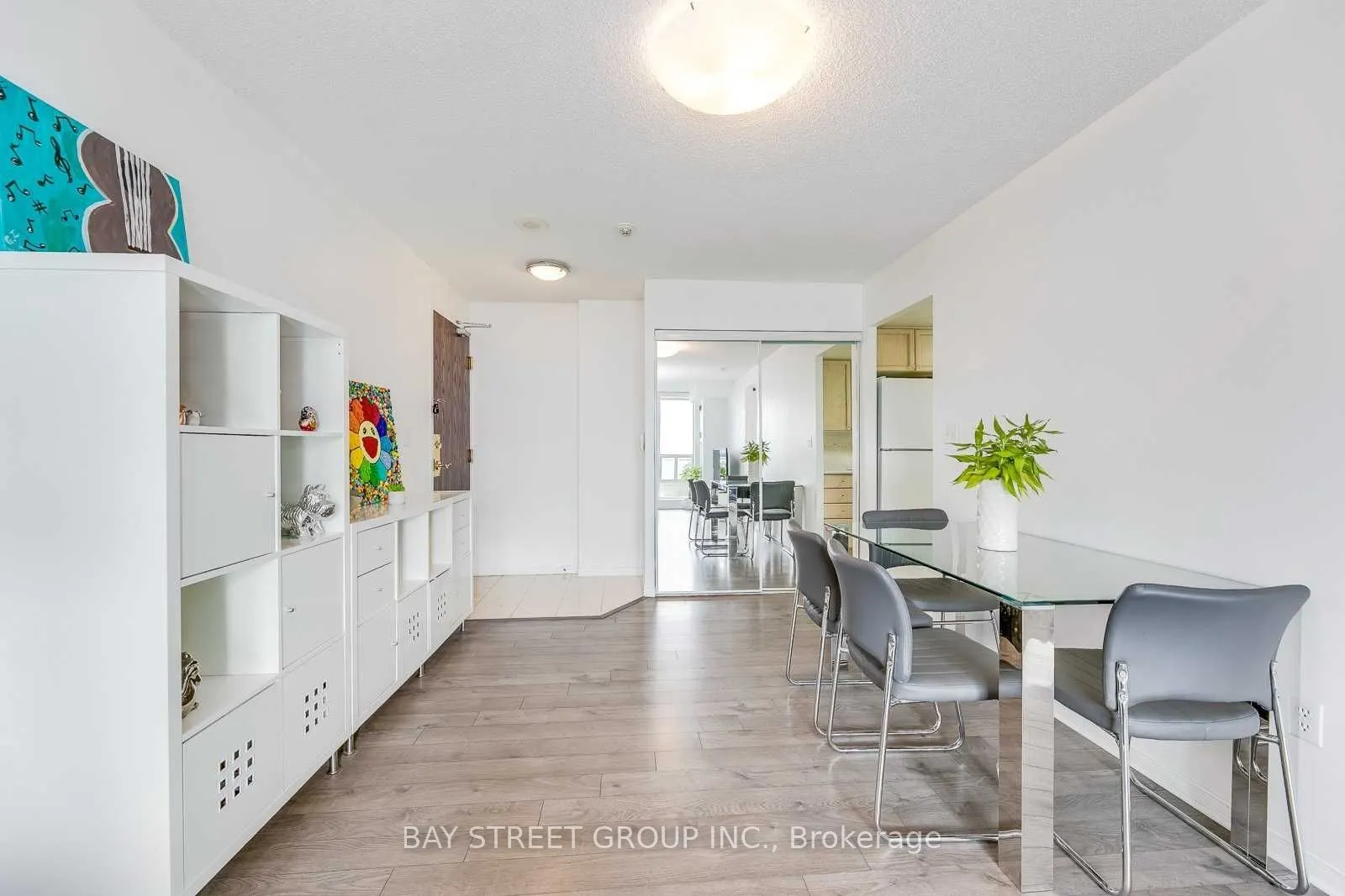 3 Pemberton Avenue, #2301