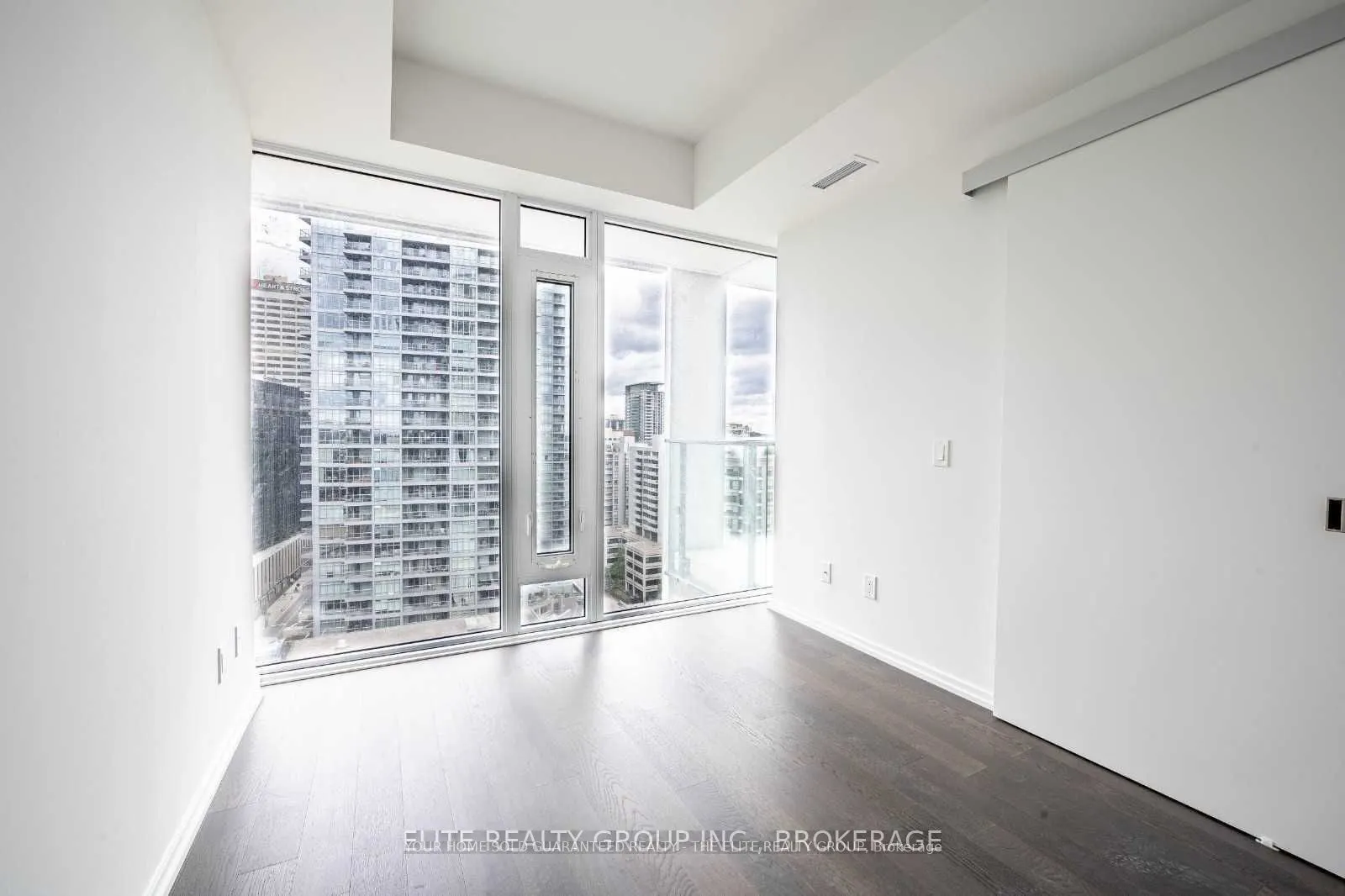 5 Soudan Avenue, #2110