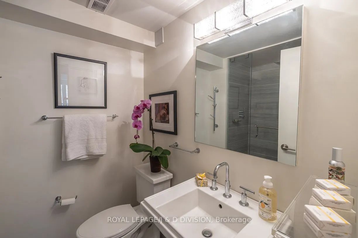120 Rosedale Valley Road, #201