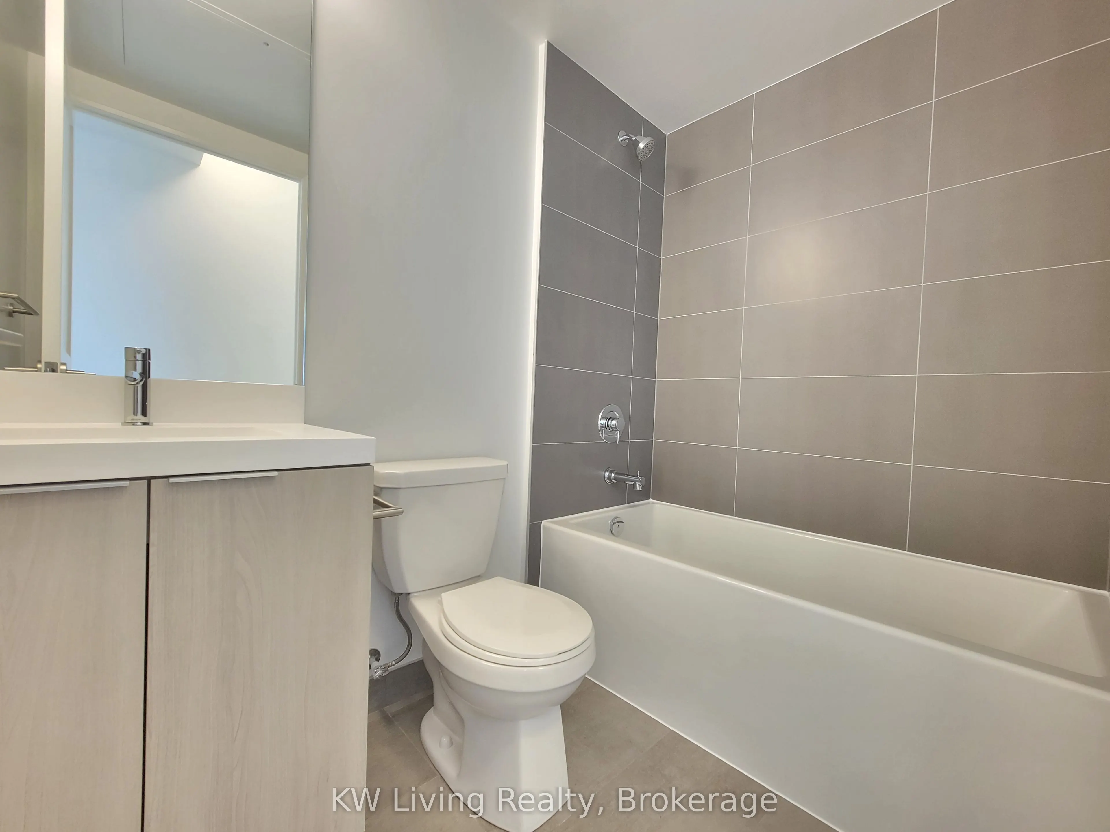 8 Widmer Street, #4803