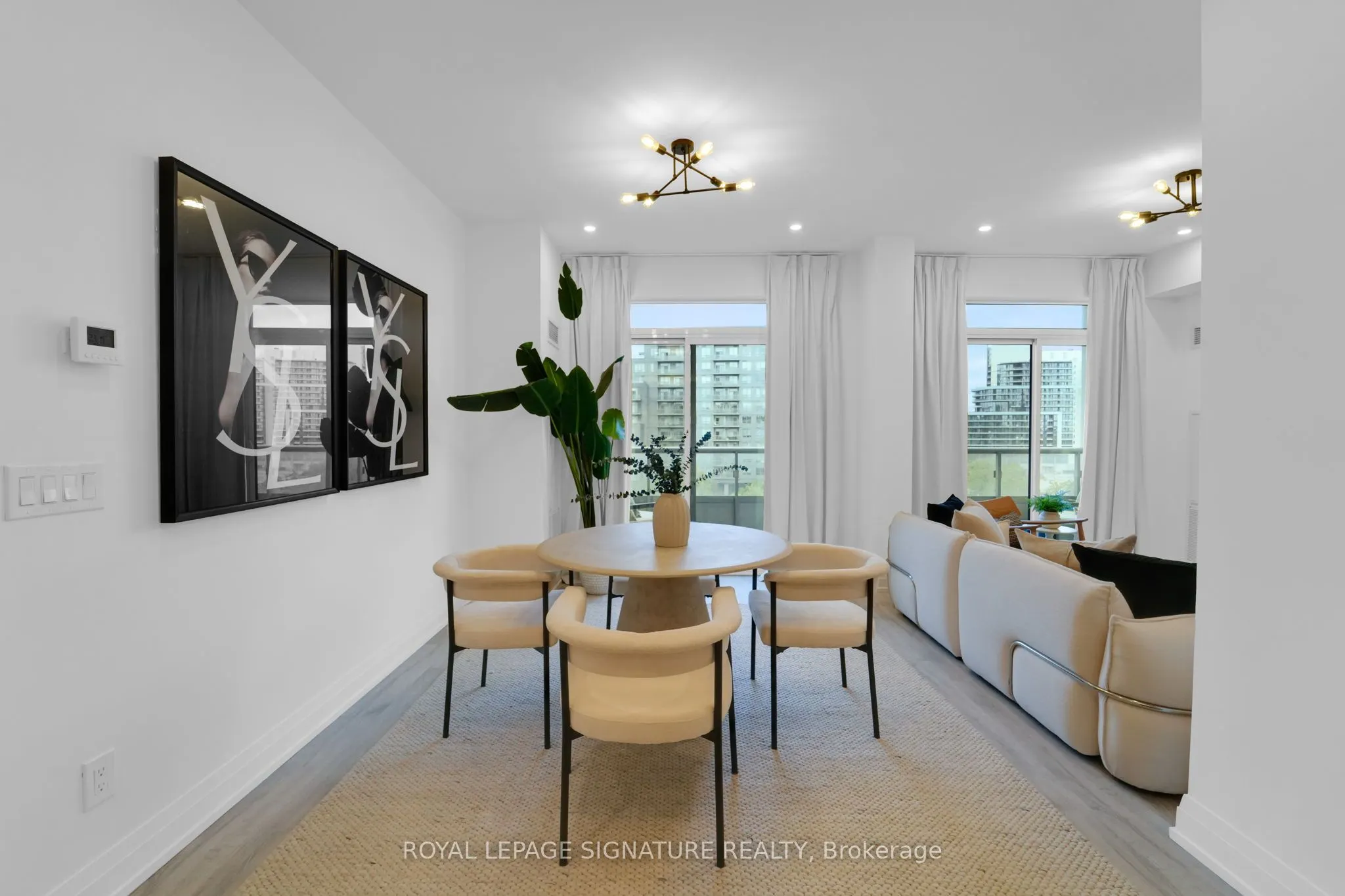 591 Sheppard Avenue E, #910