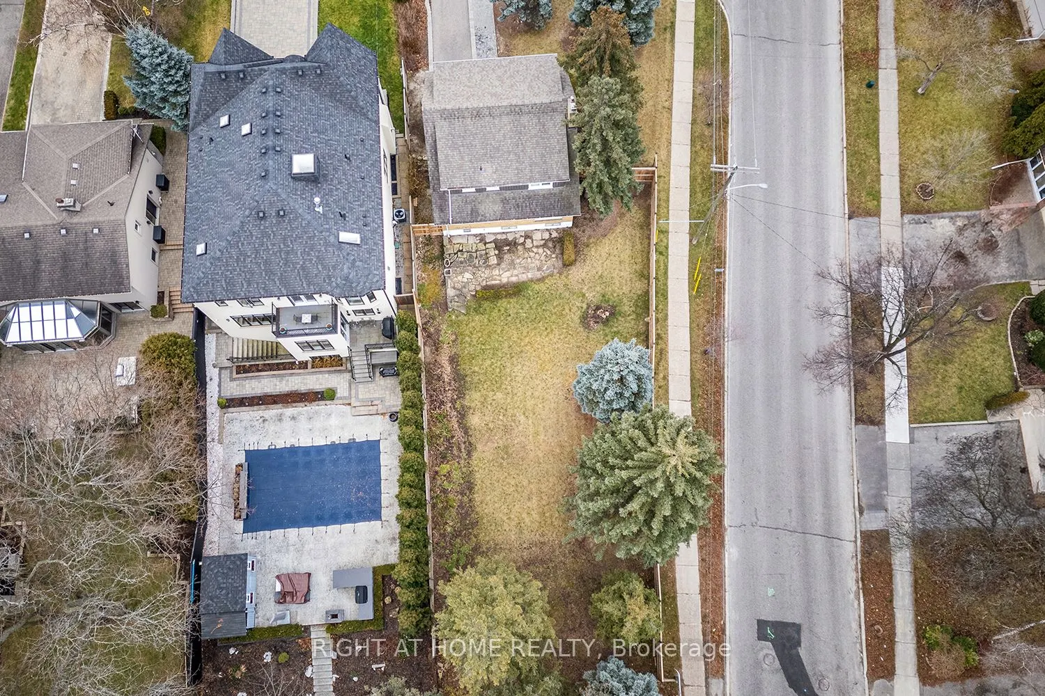 190 Northwood Drive