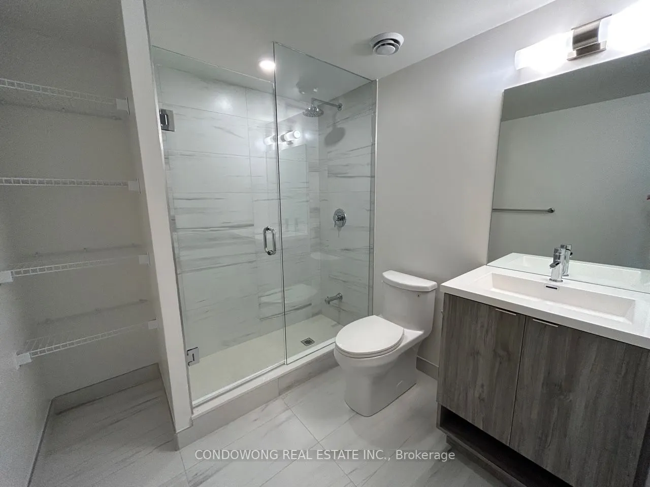 138 Downes Street, #2102