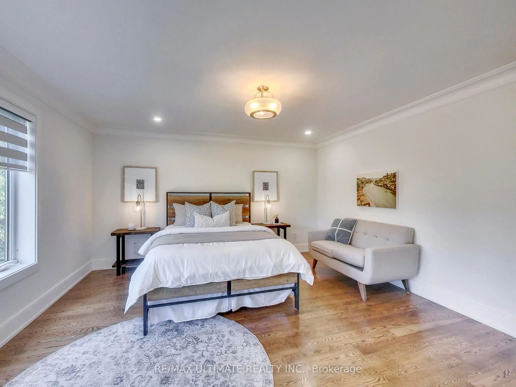35 Fleming Crescent