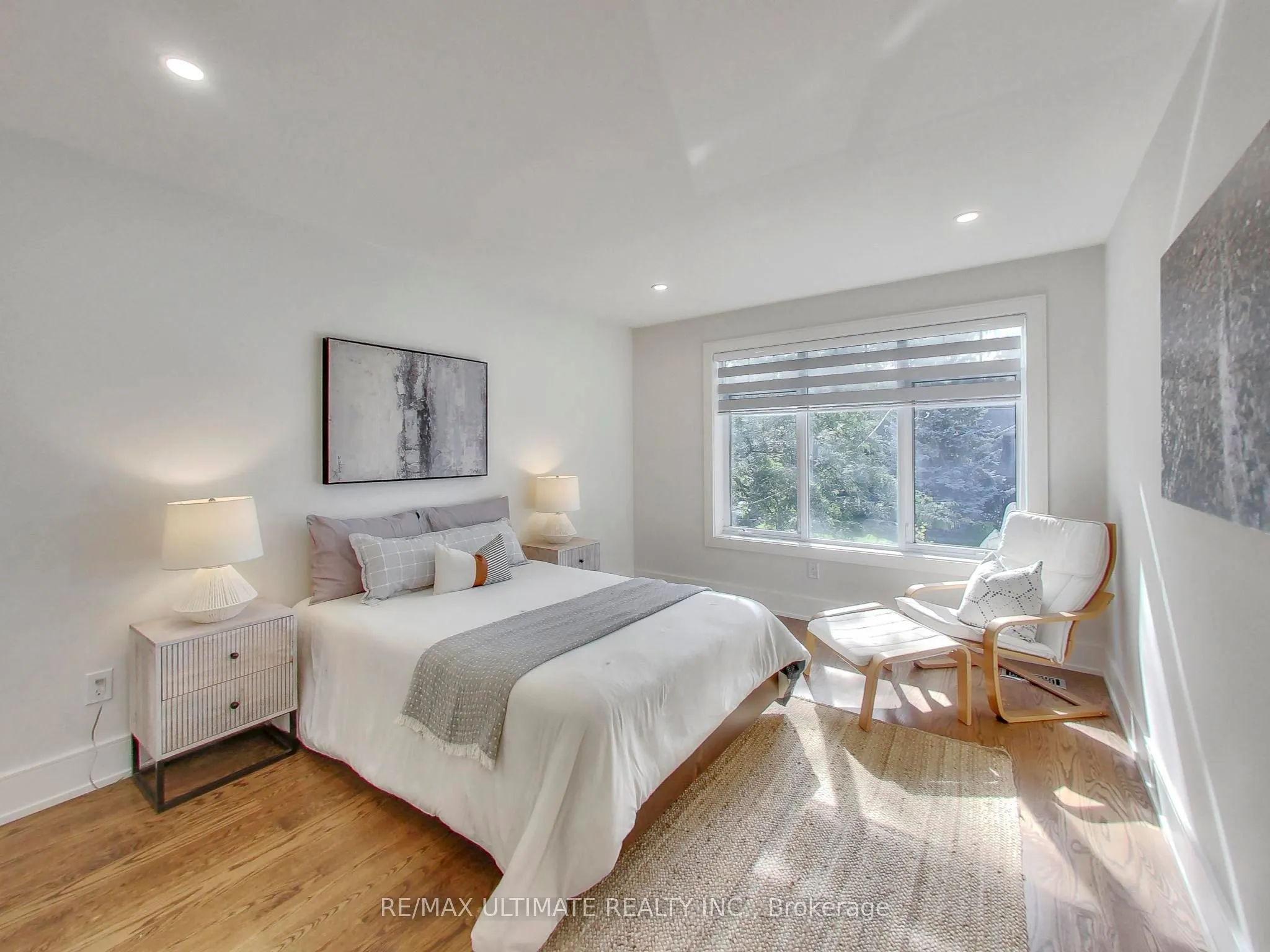 35 Fleming Crescent
