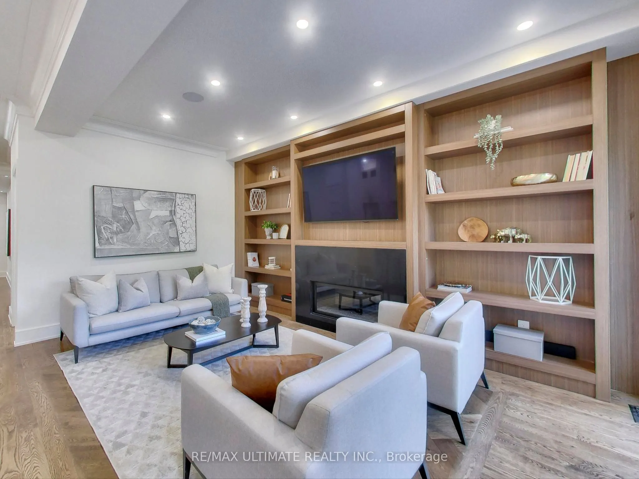 35 Fleming Crescent