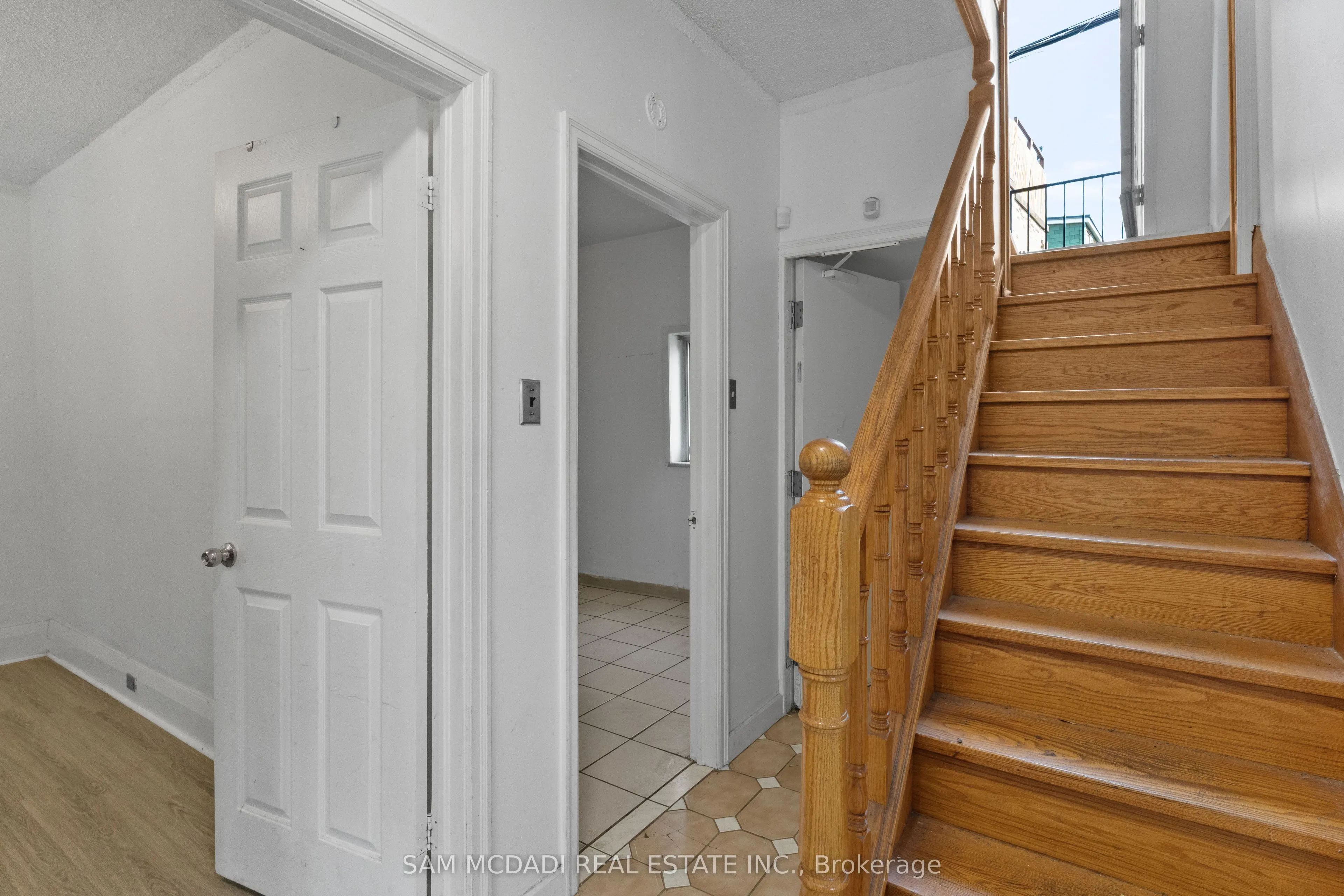 415 Crawford Street