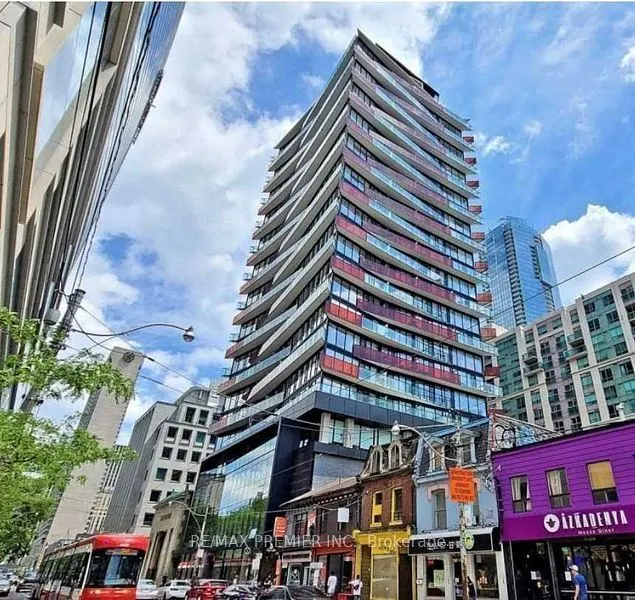 215 Queen Street W, #1612