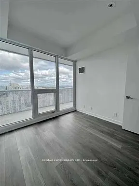 15 Holmes Avenue, #2505