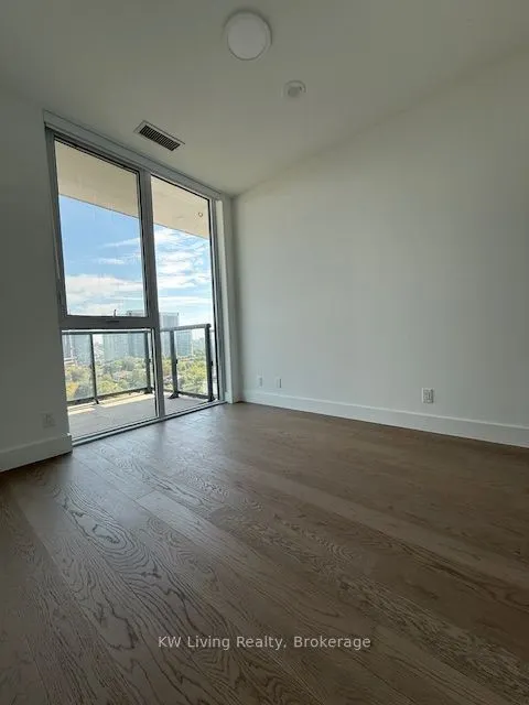 6 Greenbriar Road, #1017