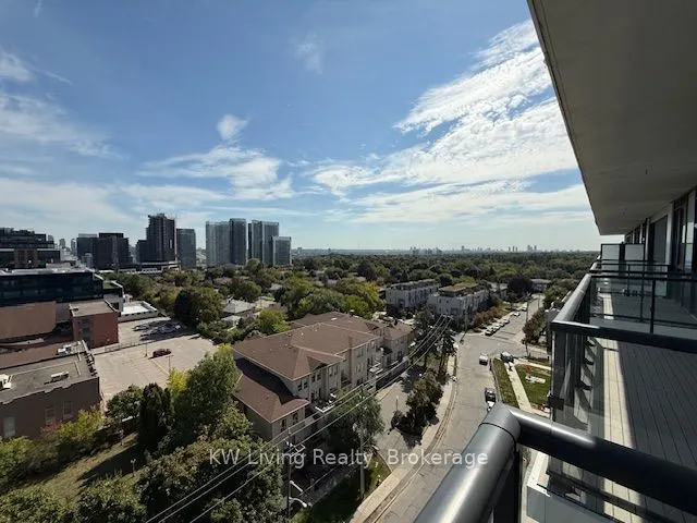6 Greenbriar Road, #1017