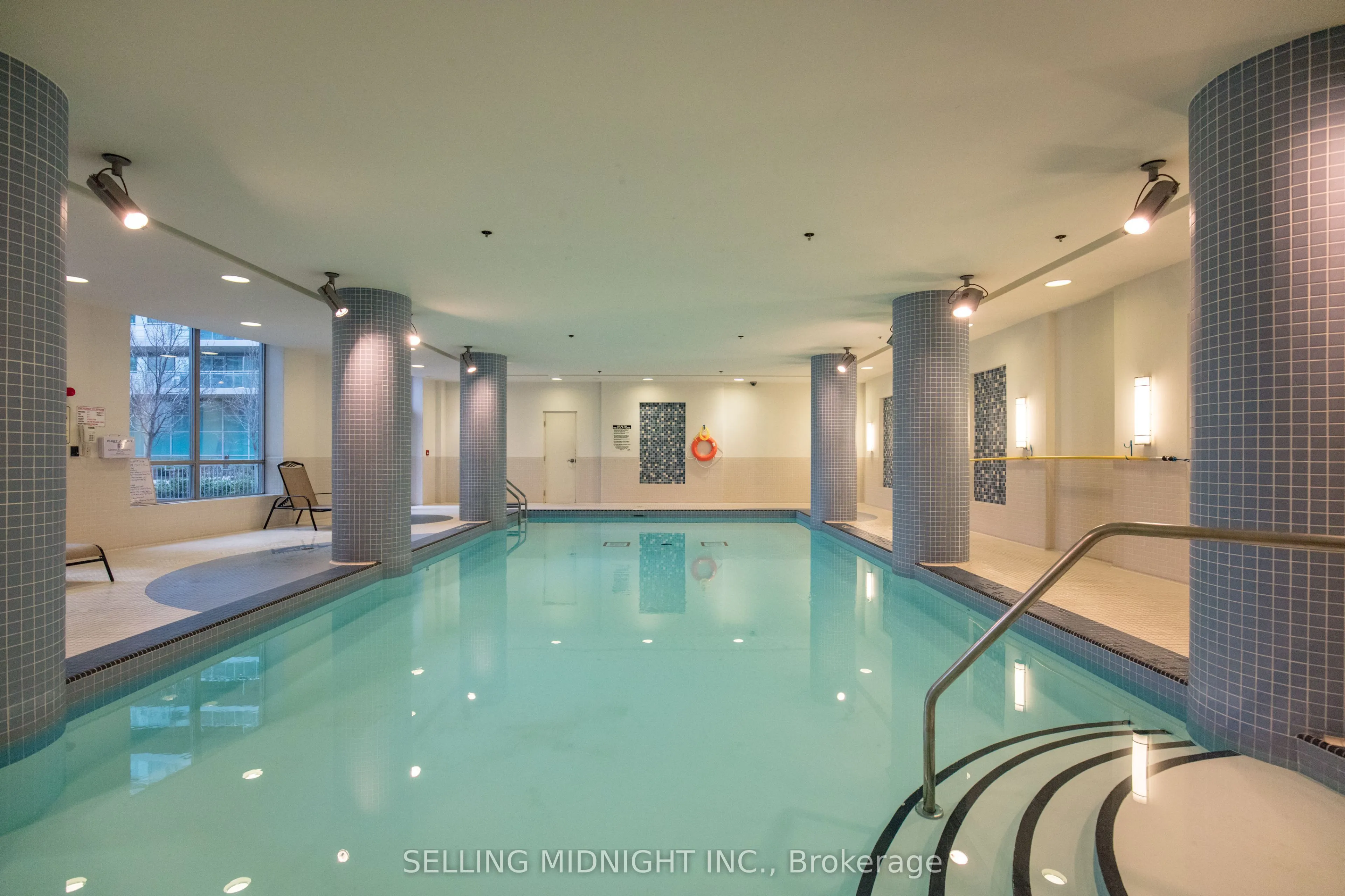 50 Lynn Williams Street, #422