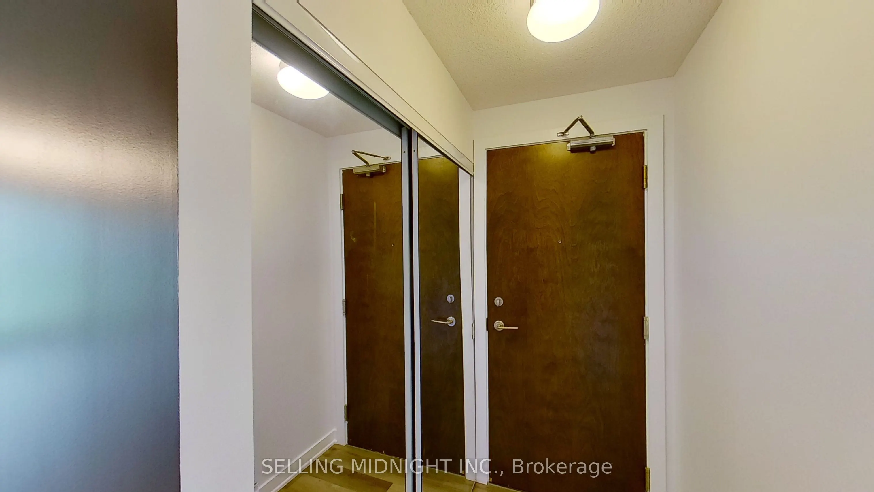 50 Lynn Williams Street, #422