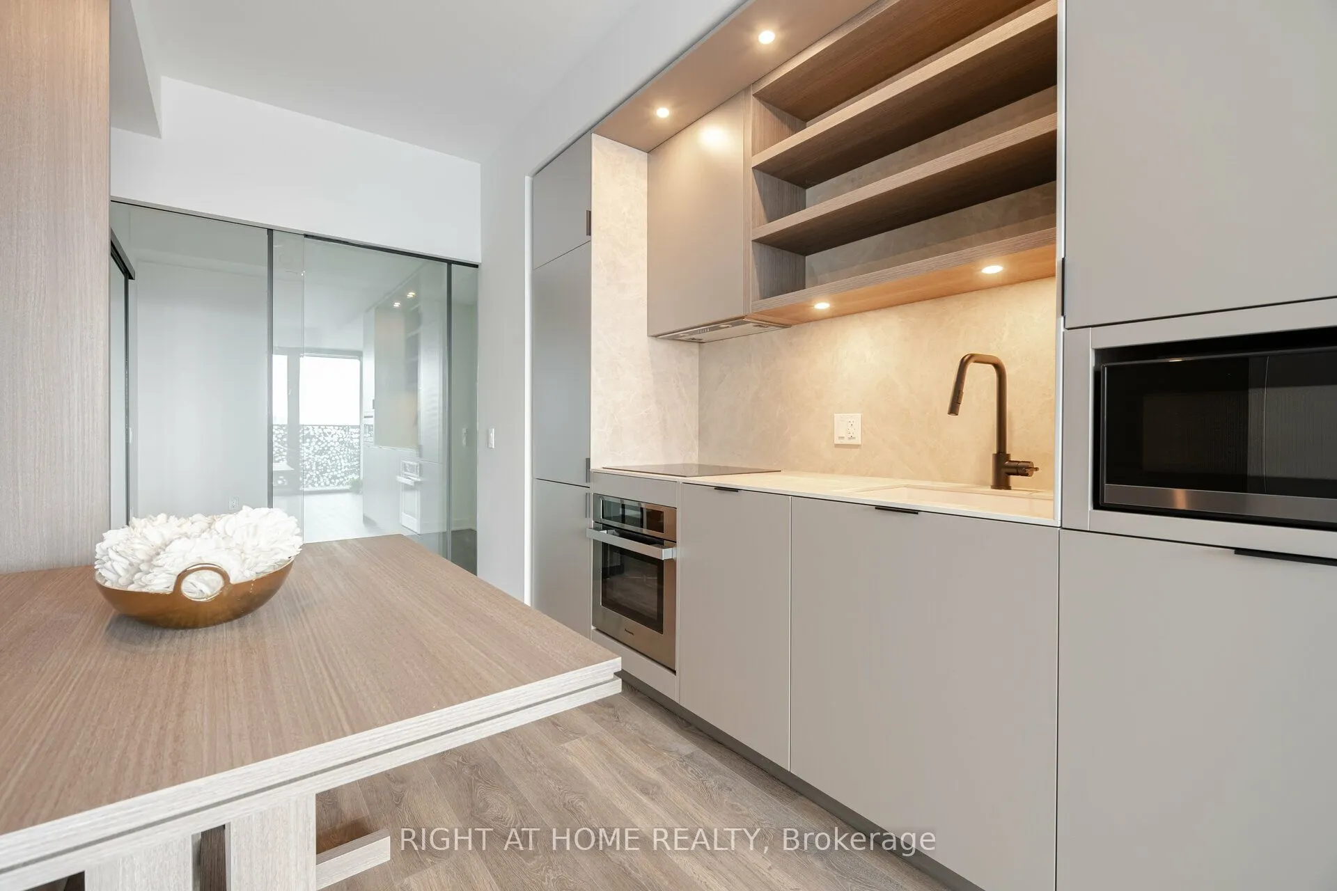 55 Charles Street E, #4403