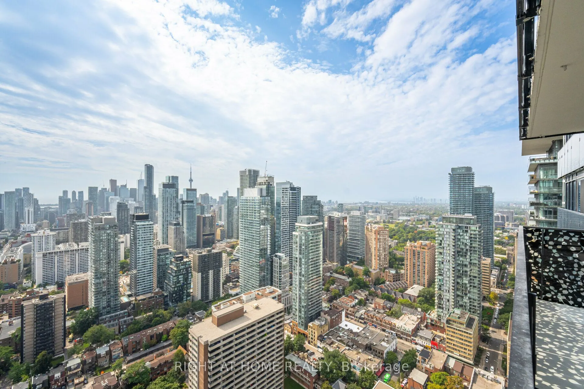 55 Charles Street E, #4403