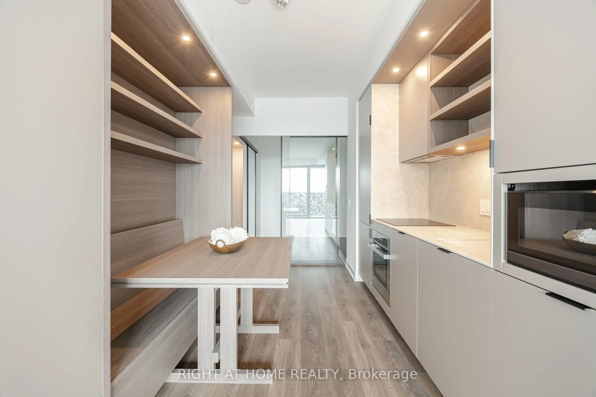 55 Charles Street E, #4403