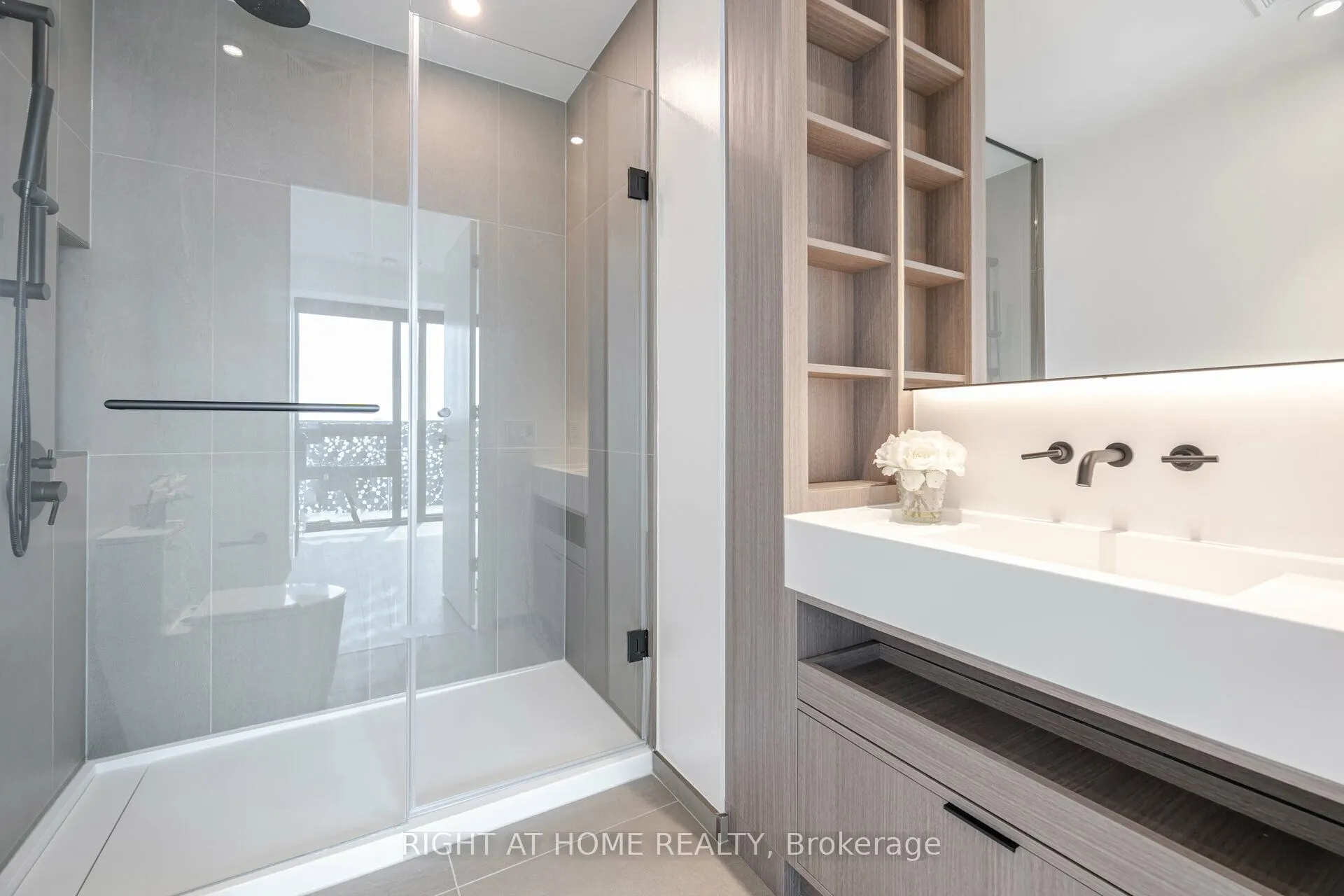 55 Charles Street E, #4403