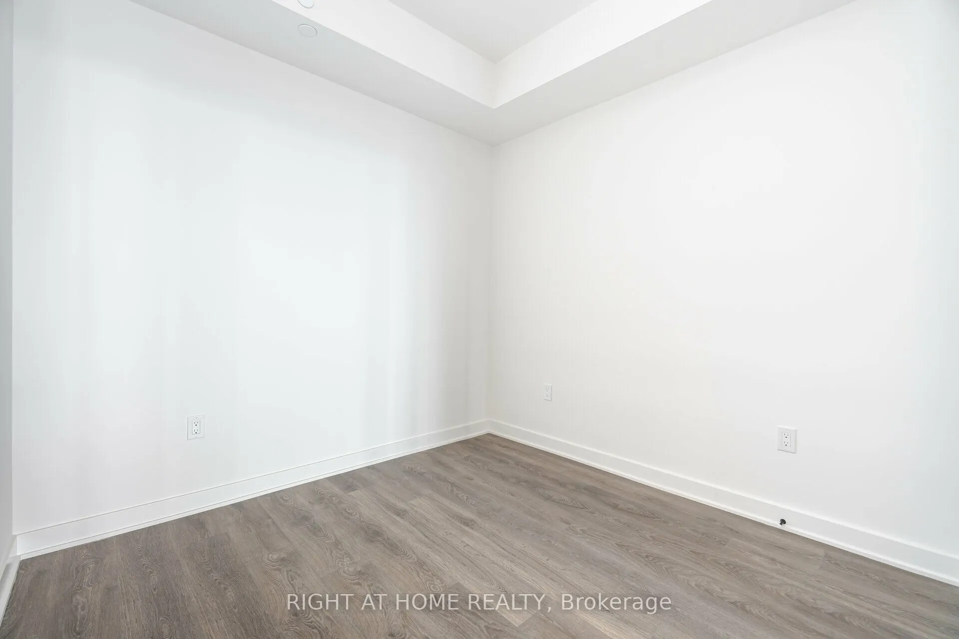 55 Charles Street E, #4403