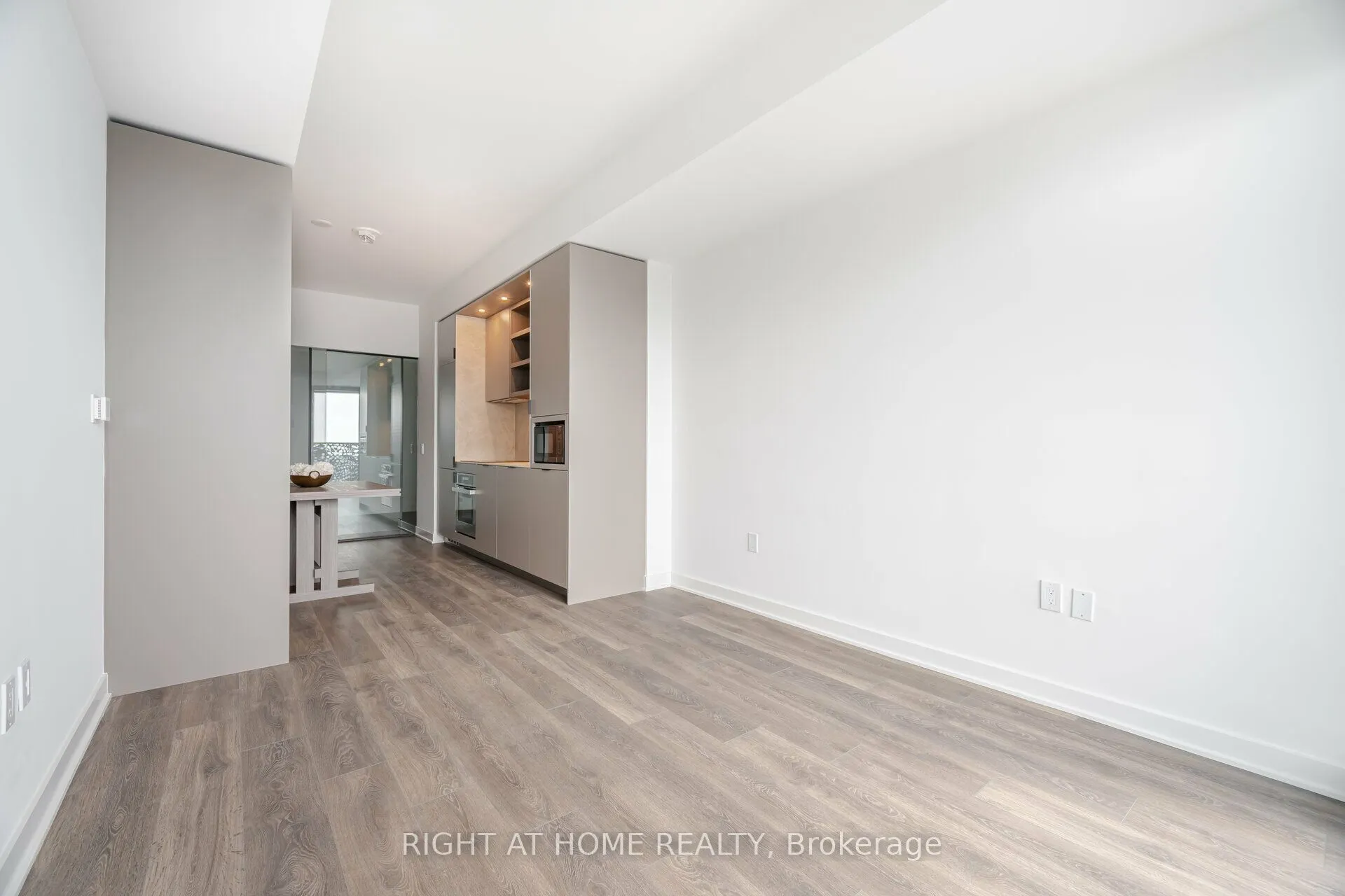 55 Charles Street E, #4403