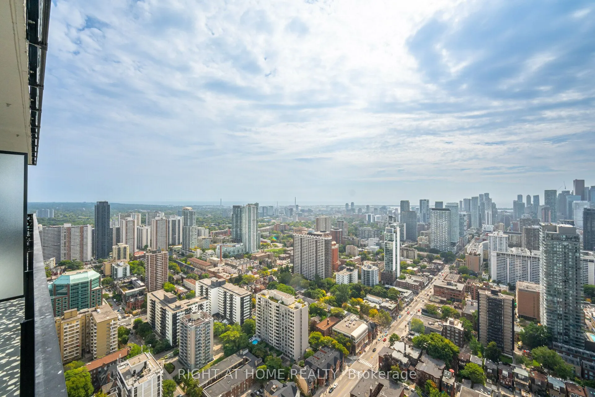 55 Charles Street E, #4403